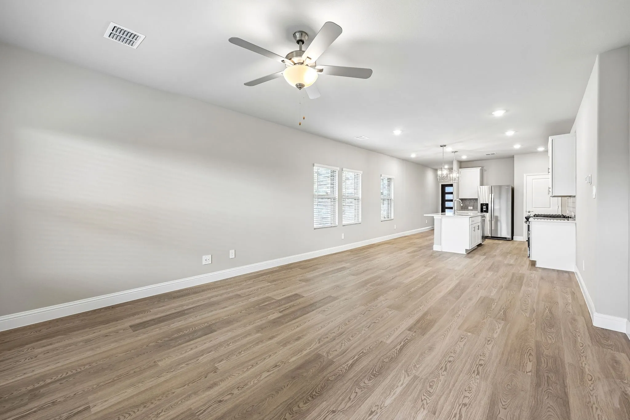 Single Family Residence For Sale in Collin County , 1701 Arches Road, Anna, Texas 75409, 4 Bedroom, 2 Bathroom, 2 Garage spaces, 1,550 Sqft, built in 2026, New Construction - Incomplete, mls#21166242, Real Estate Agent in Anna, Homes For Sale in Collin county, Homes For Sale in Anna, Realtor in Anna Texas, Real Estate Brokerage Independent Realty Texas, Luminita Cordes Realtor
