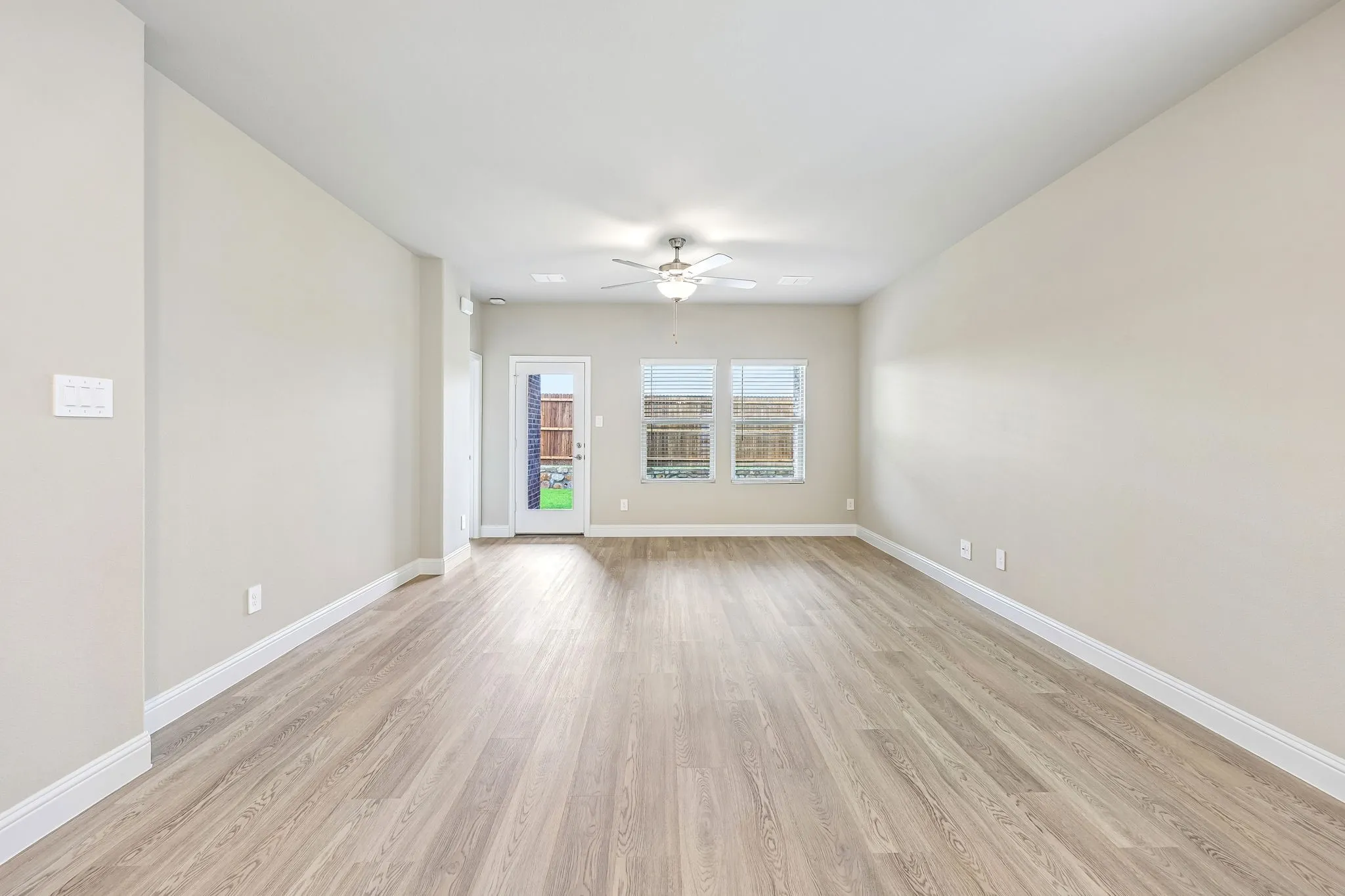 Single Family Residence For Sale in Collin County , 1701 Arches Road, Anna, Texas 75409, 4 Bedroom, 2 Bathroom, 2 Garage spaces, 1,550 Sqft, built in 2026, New Construction - Incomplete, mls#21166242, Real Estate Agent in Anna, Homes For Sale in Collin county, Homes For Sale in Anna, Realtor in Anna Texas, Real Estate Brokerage Independent Realty Texas, Luminita Cordes Realtor