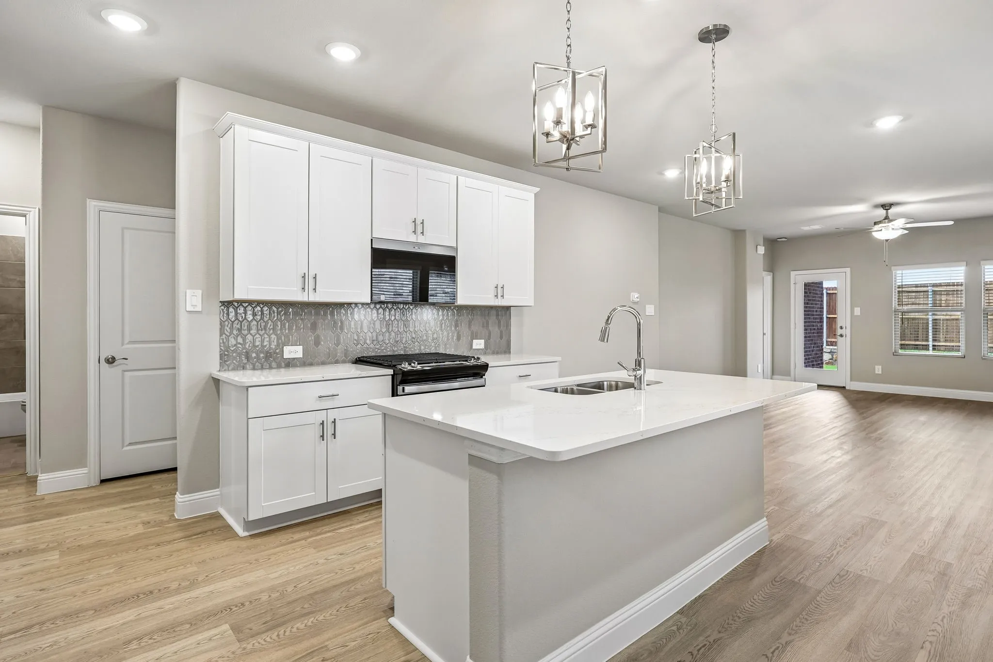 Single Family Residence For Sale in Collin County , 1701 Arches Road, Anna, Texas 75409, 4 Bedroom, 2 Bathroom, 2 Garage spaces, 1,550 Sqft, built in 2026, New Construction - Incomplete, mls#21166242, Real Estate Agent in Anna, Homes For Sale in Collin county, Homes For Sale in Anna, Realtor in Anna Texas, Real Estate Brokerage Independent Realty Texas, Luminita Cordes Realtor