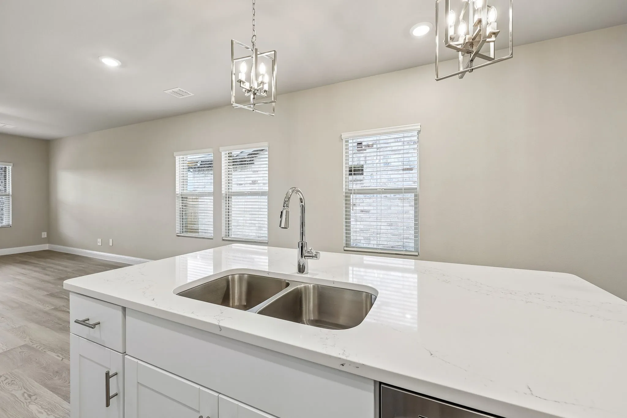 Single Family Residence For Sale in Collin County , 1701 Arches Road, Anna, Texas 75409, 4 Bedroom, 2 Bathroom, 2 Garage spaces, 1,550 Sqft, built in 2026, New Construction - Incomplete, mls#21166242, Real Estate Agent in Anna, Homes For Sale in Collin county, Homes For Sale in Anna, Realtor in Anna Texas, Real Estate Brokerage Independent Realty Texas, Luminita Cordes Realtor