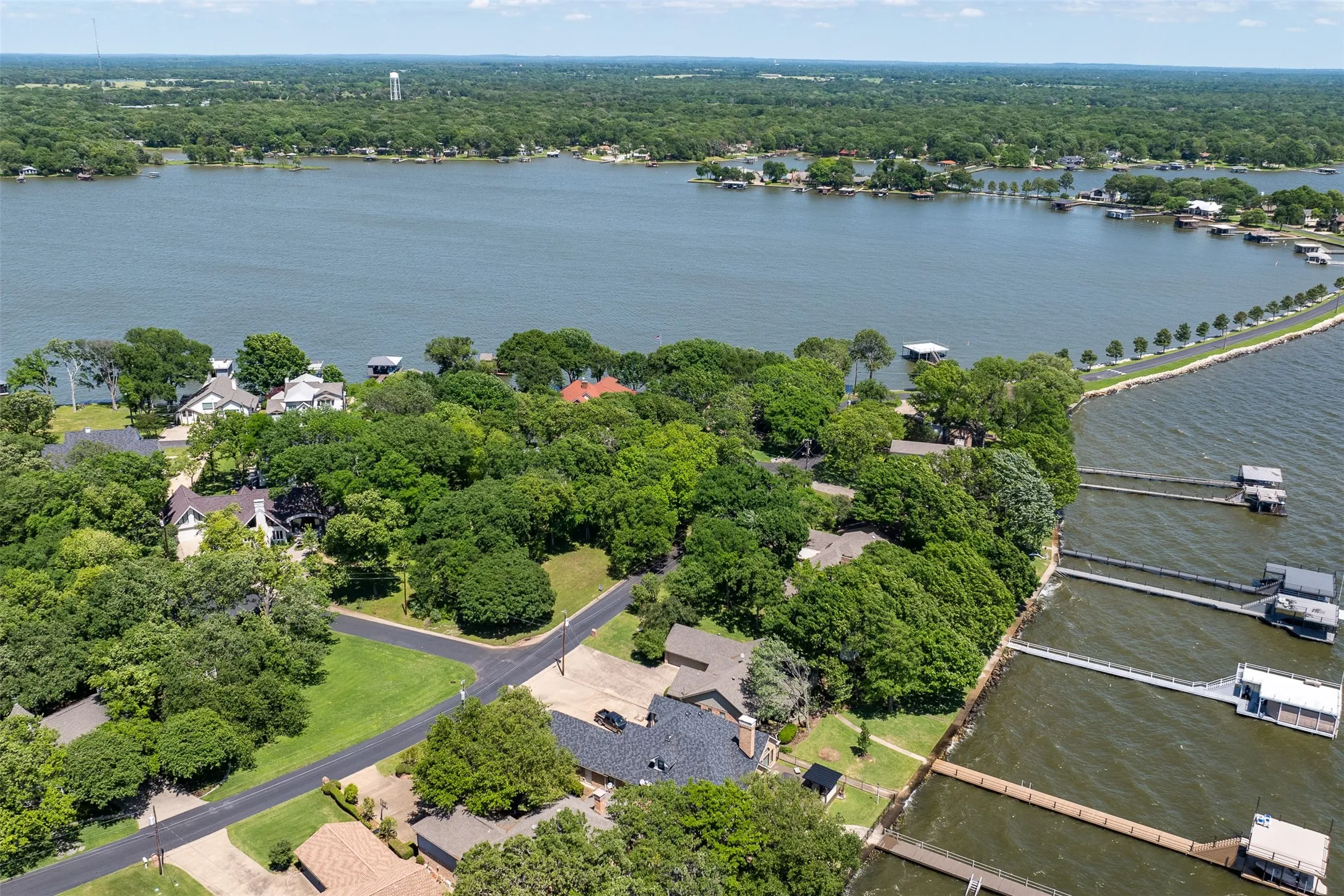Unimproved Land For Sale in Henderson County , 697 Enchanted Isles Drive, Mabank, Texas 75156, 0, 0, Garage spaces, 0 Sqft, built in 0, mls#21164425, Real Estate Agent in Mabank, Homes For Sale in Henderson county, Homes For Sale in Mabank, Realtor in Mabank Texas, Real Estate Brokerage Independent Realty Texas, Luminita Cordes Realtor