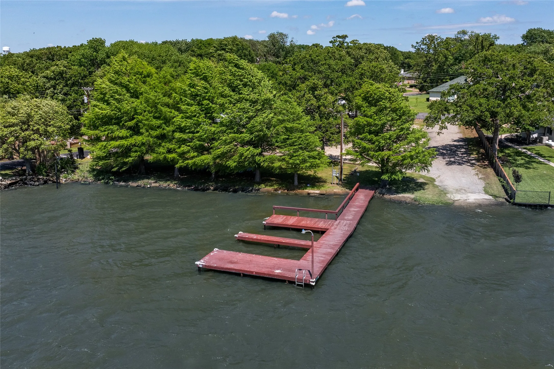 Community boat slip