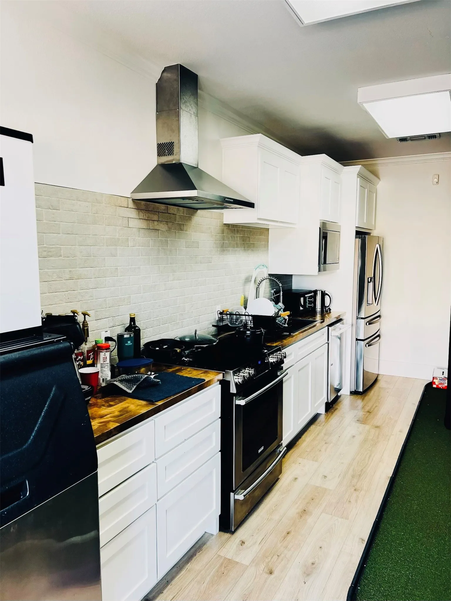Office For Rent in Tarrant County , 1380 N US Hwy 287 101, Mansfield, Texas 76063, 0, 0, Garage spaces, 0 Sqft, built in 2004, Preowned, Price $10,000, mls#21164099, Real Estate Agent in Mansfield, Homes For Rent in Tarrant county, Homes For Rent in Mansfield, Realtor in Mansfield Texas, Real Estate Brokerage Independent Realty Texas, Luminita Cordes Realtor