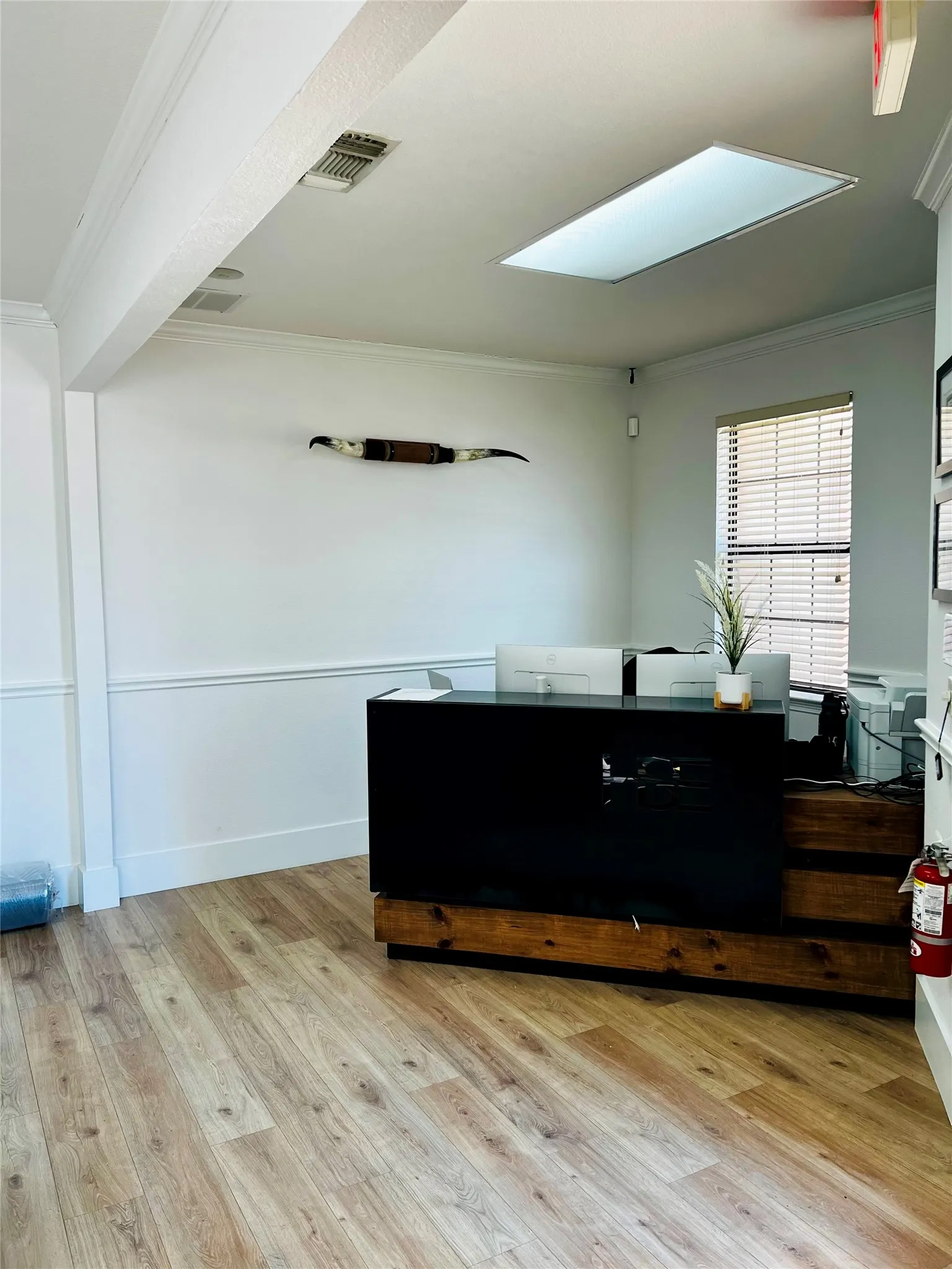 Office For Rent in Tarrant County , 1380 N US Hwy 287 101, Mansfield, Texas 76063, 0, 0, Garage spaces, 0 Sqft, built in 2004, Preowned, Price $10,000, mls#21164099, Real Estate Agent in Mansfield, Homes For Rent in Tarrant county, Homes For Rent in Mansfield, Realtor in Mansfield Texas, Real Estate Brokerage Independent Realty Texas, Luminita Cordes Realtor