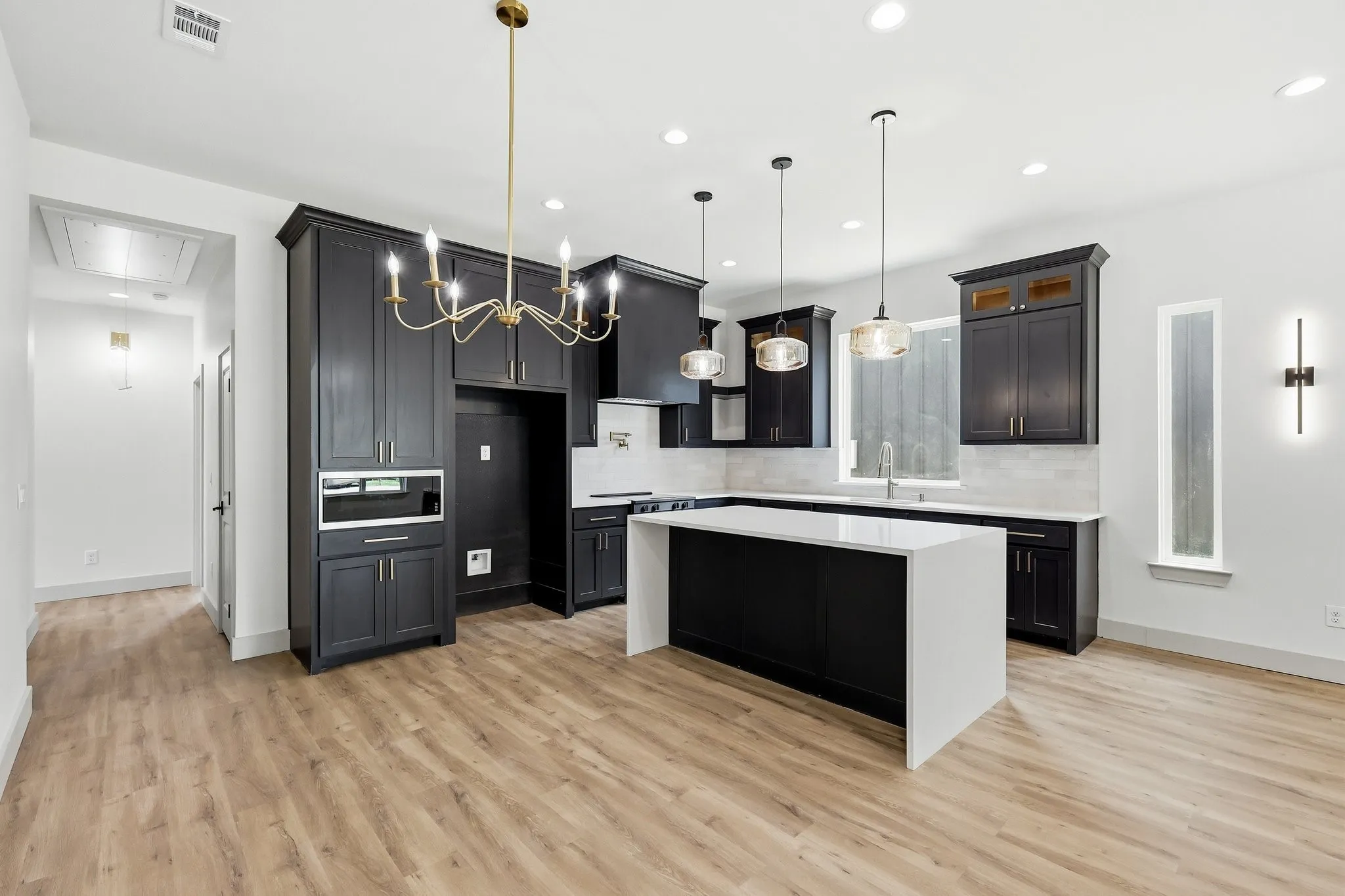 Single Family Residence For Sale in Wise County , 314 W Cobb Street, Bridgeport, Texas 76426, 3 Bedrooms, 2 Bathrooms, Garage spaces, 1,490 Sqft, built in 2026, New Construction - Incomplete, Price $284,000, mls#21167914, Real Estate Agent in Bridgeport, Homes For Sale in Wise county, Homes For Sale in Bridgeport, Realtor in Bridgeport Texas, Real Estate Brokerage Independent Realty Texas, Luminita Cordes Realtor