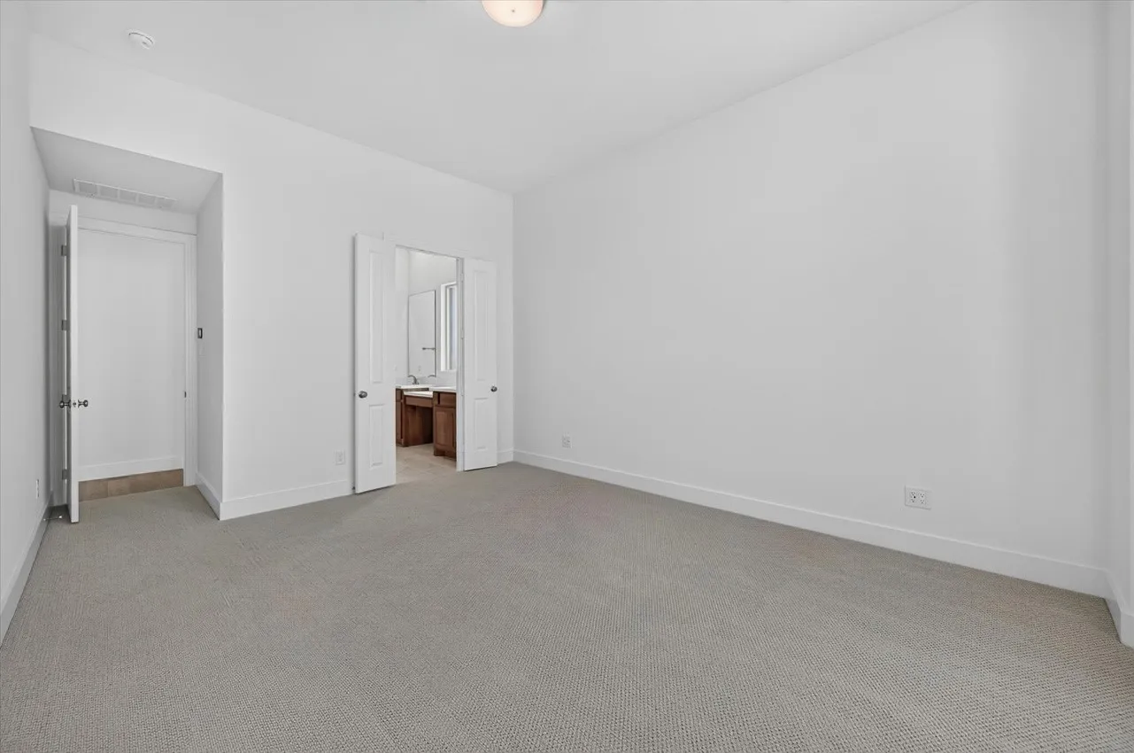 Single Family Residence For Sale in Denton County , 9824 Oak Glade Drive, Denton, Texas 76207, 4 Bedroom, 3 Bathroom, 2 Garage spaces, 2,263 Sqft, built in 2026, New Construction - Incomplete, mls#21167706, Real Estate Agent in Denton, Homes For Sale in Denton county, Homes For Sale in Denton, Realtor in Denton Texas, Real Estate Brokerage Independent Realty Texas, Luminita Cordes Realtor