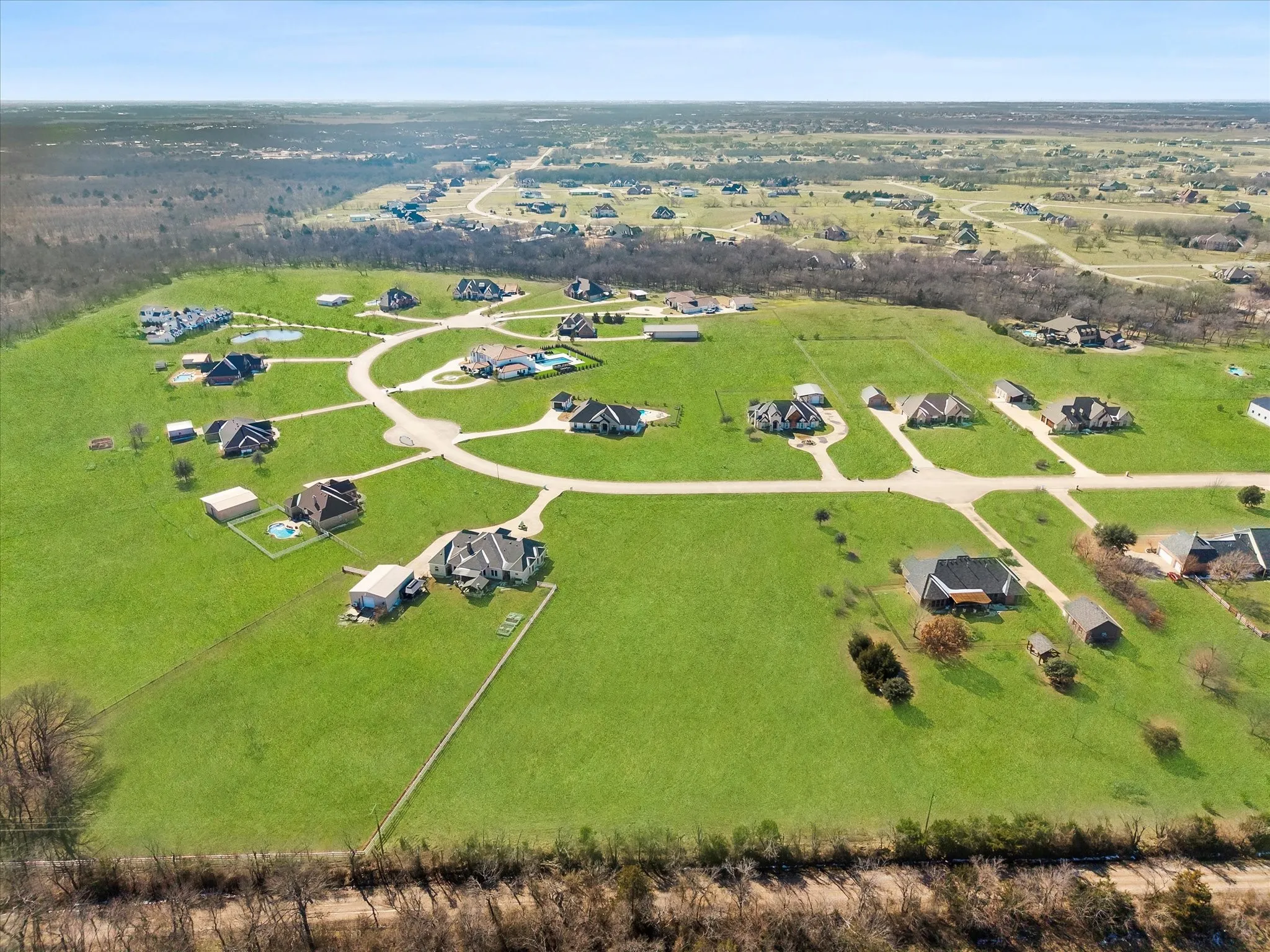 Aerial view of property and surrounding area