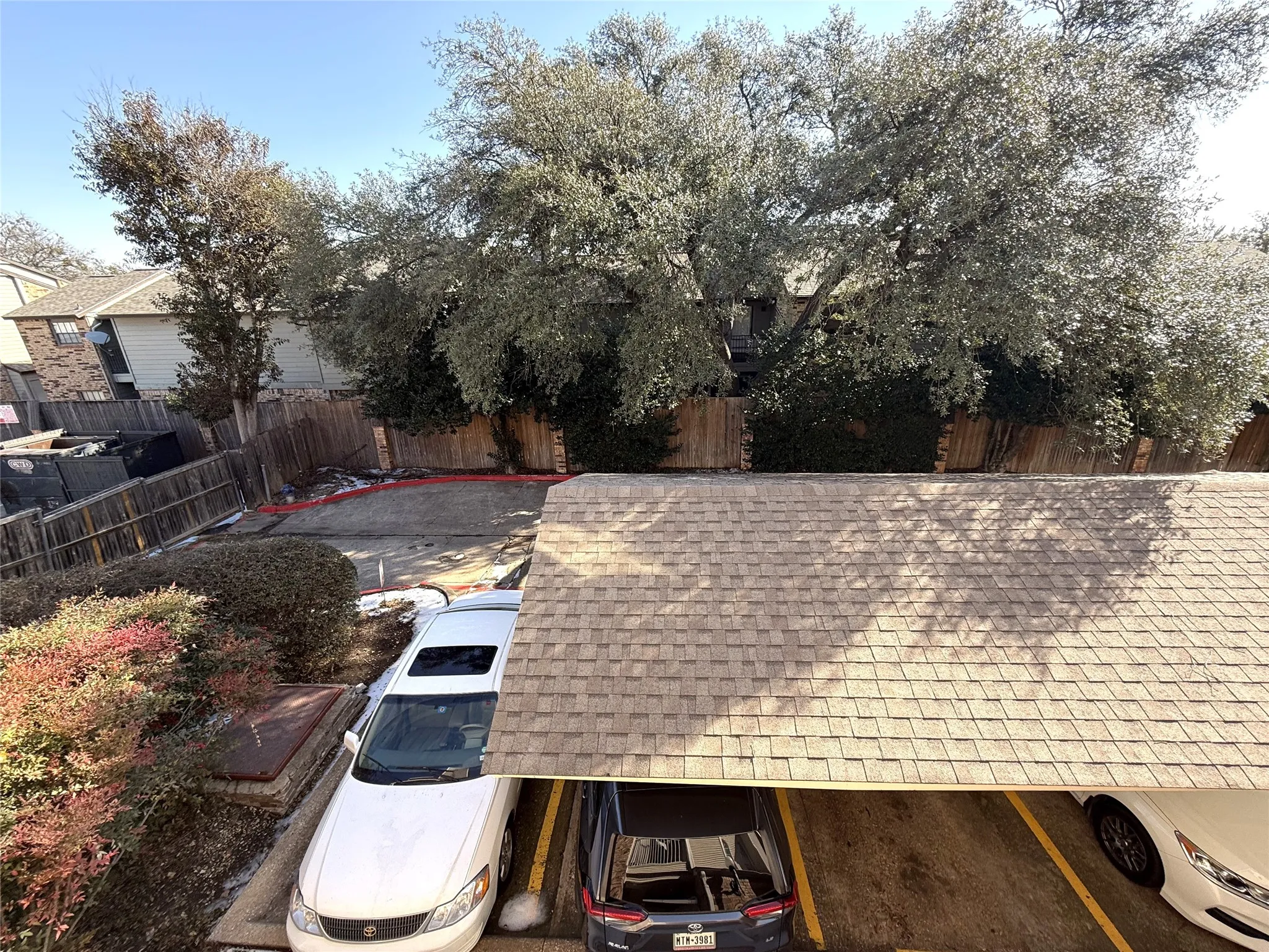 Condominium For Sale in Dallas County , 5325 Bent Tree Forest Drive 2230, Dallas, Texas 75248, 1 Bedroom, 2 Bathrooms, Garage spaces, 1,028 Sqft, built in 1983, Preowned, Price $159,900, mls#21167264, Real Estate Agent in Dallas, Homes For Sale in Dallas county, Homes For Sale in Dallas, Realtor in Dallas Texas, Real Estate Brokerage Independent Realty Texas, Luminita Cordes Realtor