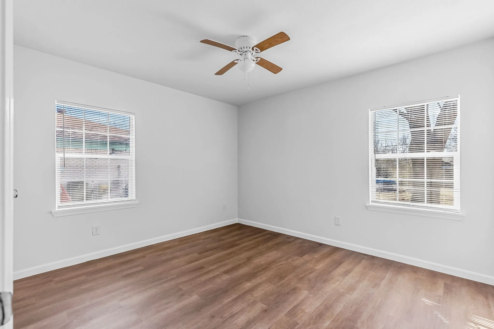 Single Family Residence For Sale in Hunt County , 2117 Frazier Street, Greenville, Texas 75401, 4 Bedrooms, 2 Bathrooms, Garage spaces, 1,259 Sqft, built in 1965, Price $189,000, mls#21168435, Real Estate Agent in Greenville, Homes For Sale in Hunt county, Homes For Sale in Greenville, Realtor in Greenville Texas, Real Estate Brokerage Independent Realty Texas, Luminita Cordes Realtor