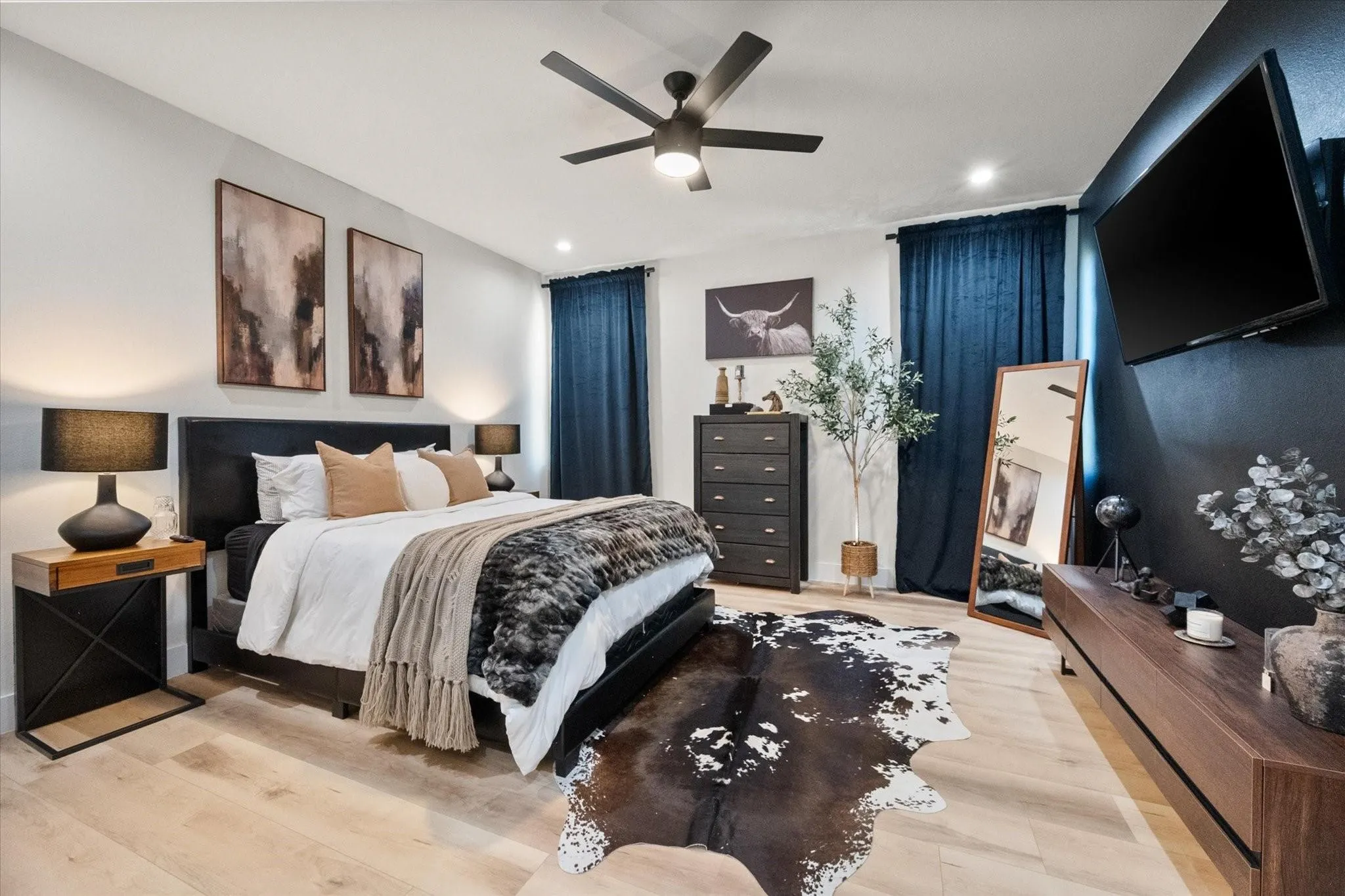 Single Family Residence For Rent in Dallas County , 4029 Ivanhoe Lane, Dallas, Texas 75212, 5 Bedrooms, 4 Bathrooms, 2 Garage spaces, 3,868 Sqft, built in 2023, Preowned, Price $6,500, mls#21164120, Real Estate Agent in Dallas, Homes For Rent in Dallas county, Homes For Rent in Dallas, Realtor in Dallas Texas, Real Estate Brokerage Independent Realty Texas, Luminita Cordes Realtor