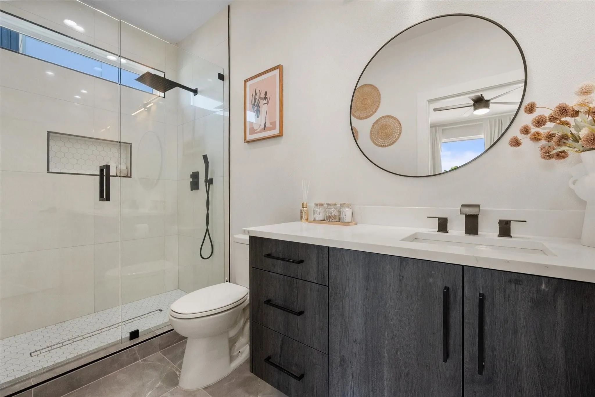 Single Family Residence For Rent in Dallas County , 4029 Ivanhoe Lane, Dallas, Texas 75212, 5 Bedrooms, 4 Bathrooms, 2 Garage spaces, 3,868 Sqft, built in 2023, Preowned, Price $6,500, mls#21164120, Real Estate Agent in Dallas, Homes For Rent in Dallas county, Homes For Rent in Dallas, Realtor in Dallas Texas, Real Estate Brokerage Independent Realty Texas, Luminita Cordes Realtor