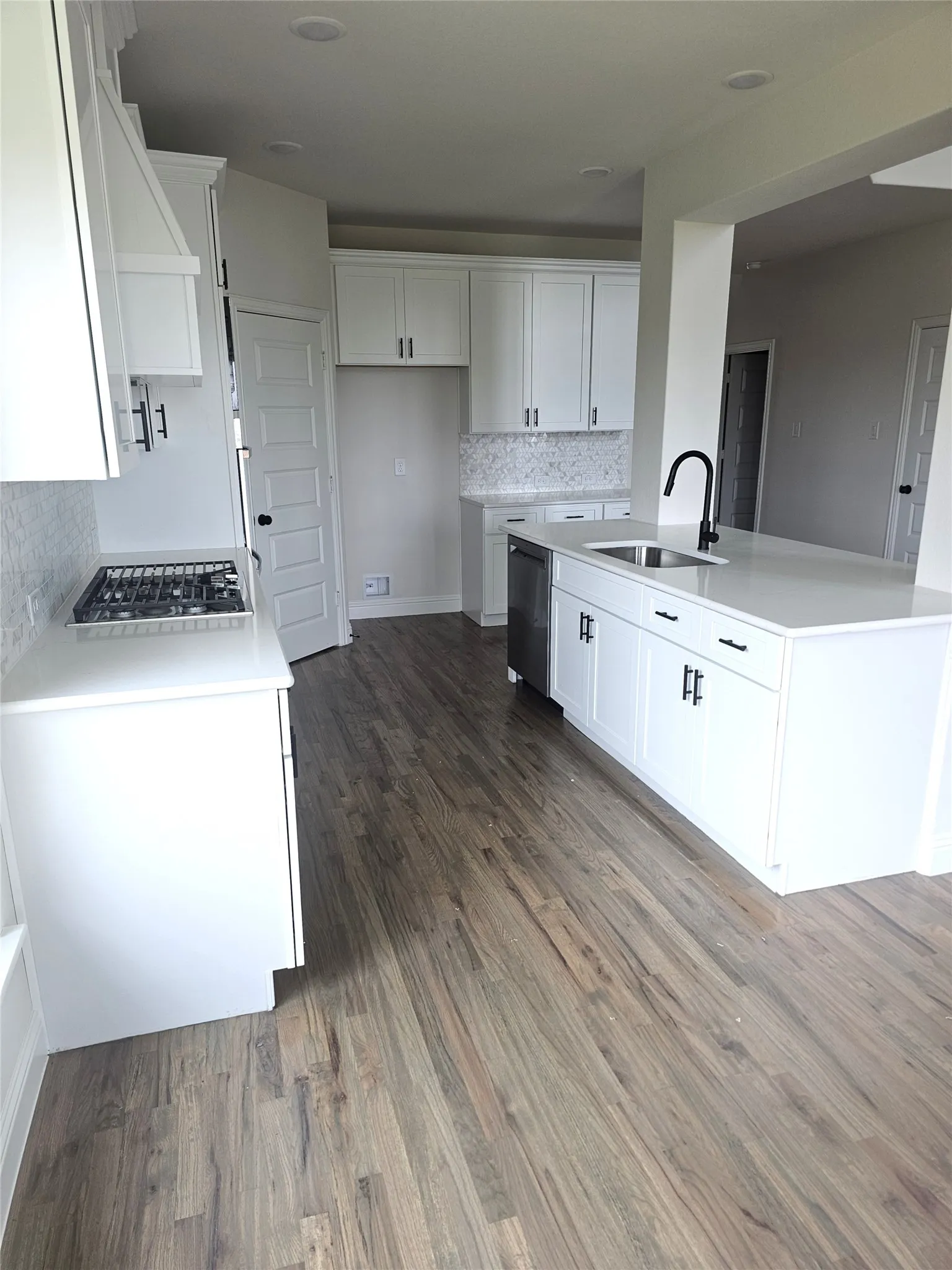 Single Family Residence For Sale in Johnson County , 11704 Blackfoot Court, Godley, Texas 76044, 5 Bedroom, 4 Bathroom, 3 Garage spaces, 2,716 Sqft, built in 2026, New Construction - Incomplete, mls#21168628, Real Estate Agent in Godley, Homes For Sale in Johnson county, Homes For Sale in Godley, Realtor in Godley Texas, Real Estate Brokerage Independent Realty Texas, Luminita Cordes Realtor