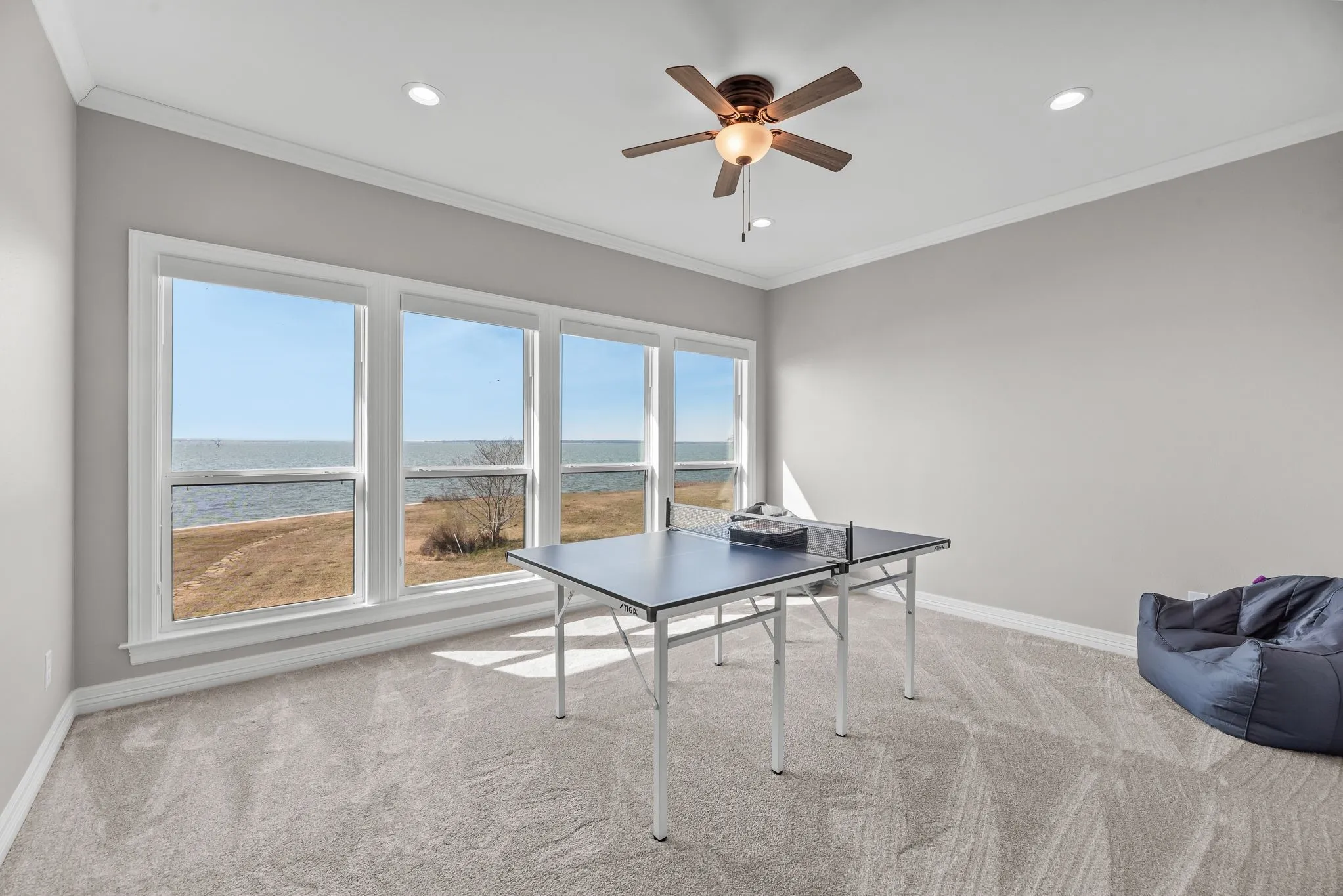 Single Family Residence For Sale in Navarro County , 3016 Lake Ridge Drive, Streetman, Texas 75859, 4 Bedroom, 4 Bathroom, 3 Garage spaces, 3,402 Sqft, built in 2022, mls#21160652, Real Estate Agent in Streetman, Homes For Sale in Navarro county, Homes For Sale in Streetman, Realtor in Streetman Texas, Real Estate Brokerage Independent Realty Texas, Luminita Cordes Realtor