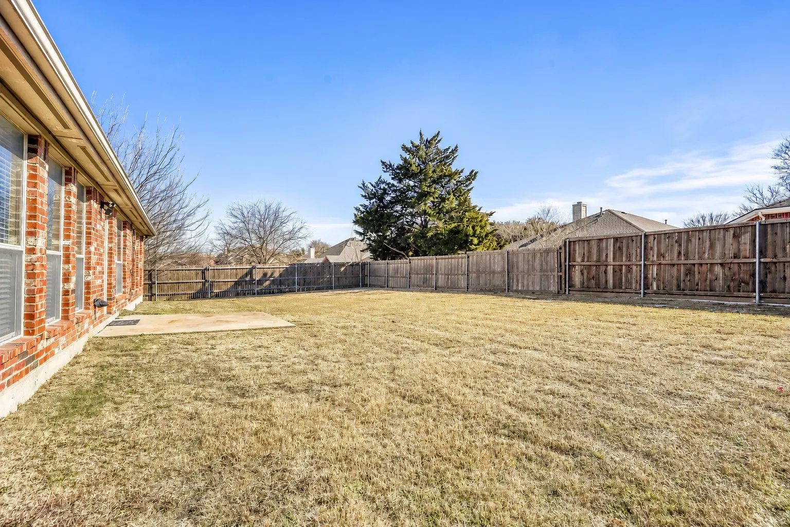 Single Family Residence For Sale in Collin County , 15835 Durango Drive, Frisco, Texas 75035, 3 Bedroom, 2 Bathroom, 2 Garage spaces, 2,013 Sqft, built in 2005, mls#21167066, Real Estate Agent in Frisco, Homes For Sale in Collin county, Homes For Sale in Frisco, Realtor in Frisco Texas, Real Estate Brokerage Independent Realty Texas, Luminita Cordes Realtor