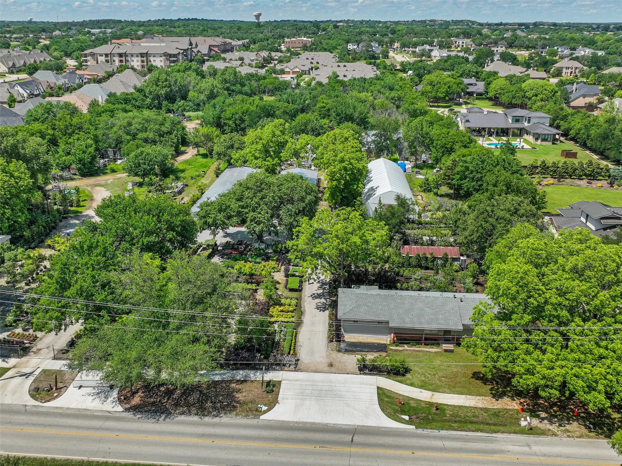 Single Family Residence For Sale in Tarrant County , 2499 Union Church Road, Southlake, Texas 76092, 3 Bedrooms, 1 Bathroom, Garage spaces, 1,056 Sqft, built in 1960, Price $5,600,000, mls#21168705, Real Estate Agent in Southlake, Homes For Sale in Tarrant county, Homes For Sale in Southlake, Realtor in Southlake Texas, Real Estate Brokerage Independent Realty Texas, Luminita Cordes Realtor