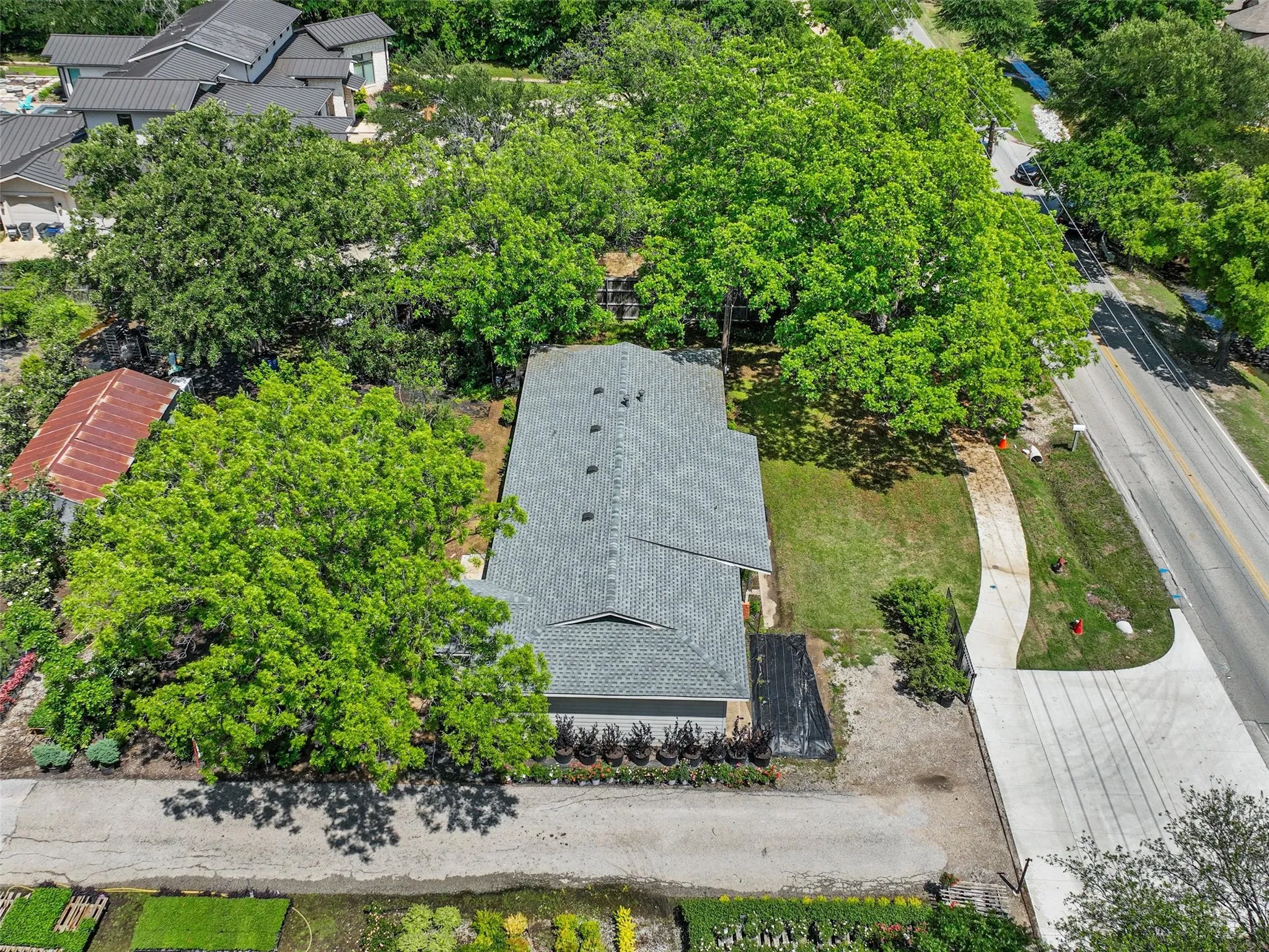 Single Family Residence For Sale in Tarrant County , 2499 Union Church Road, Southlake, Texas 76092, 3 Bedrooms, 1 Bathroom, Garage spaces, 1,056 Sqft, built in 1960, Price $5,600,000, mls#21168705, Real Estate Agent in Southlake, Homes For Sale in Tarrant county, Homes For Sale in Southlake, Realtor in Southlake Texas, Real Estate Brokerage Independent Realty Texas, Luminita Cordes Realtor