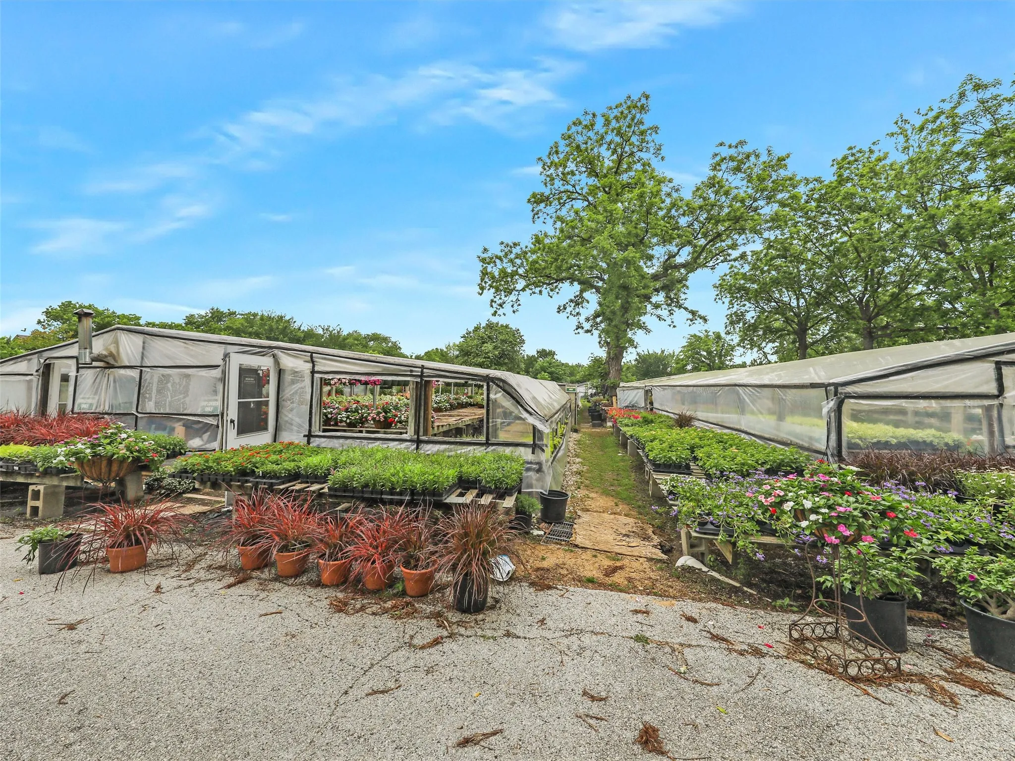 Single Family Residence For Sale in Tarrant County , 2499 Union Church Road, Southlake, Texas 76092, 3 Bedrooms, 1 Bathroom, Garage spaces, 1,056 Sqft, built in 1960, Price $5,600,000, mls#21168705, Real Estate Agent in Southlake, Homes For Sale in Tarrant county, Homes For Sale in Southlake, Realtor in Southlake Texas, Real Estate Brokerage Independent Realty Texas, Luminita Cordes Realtor