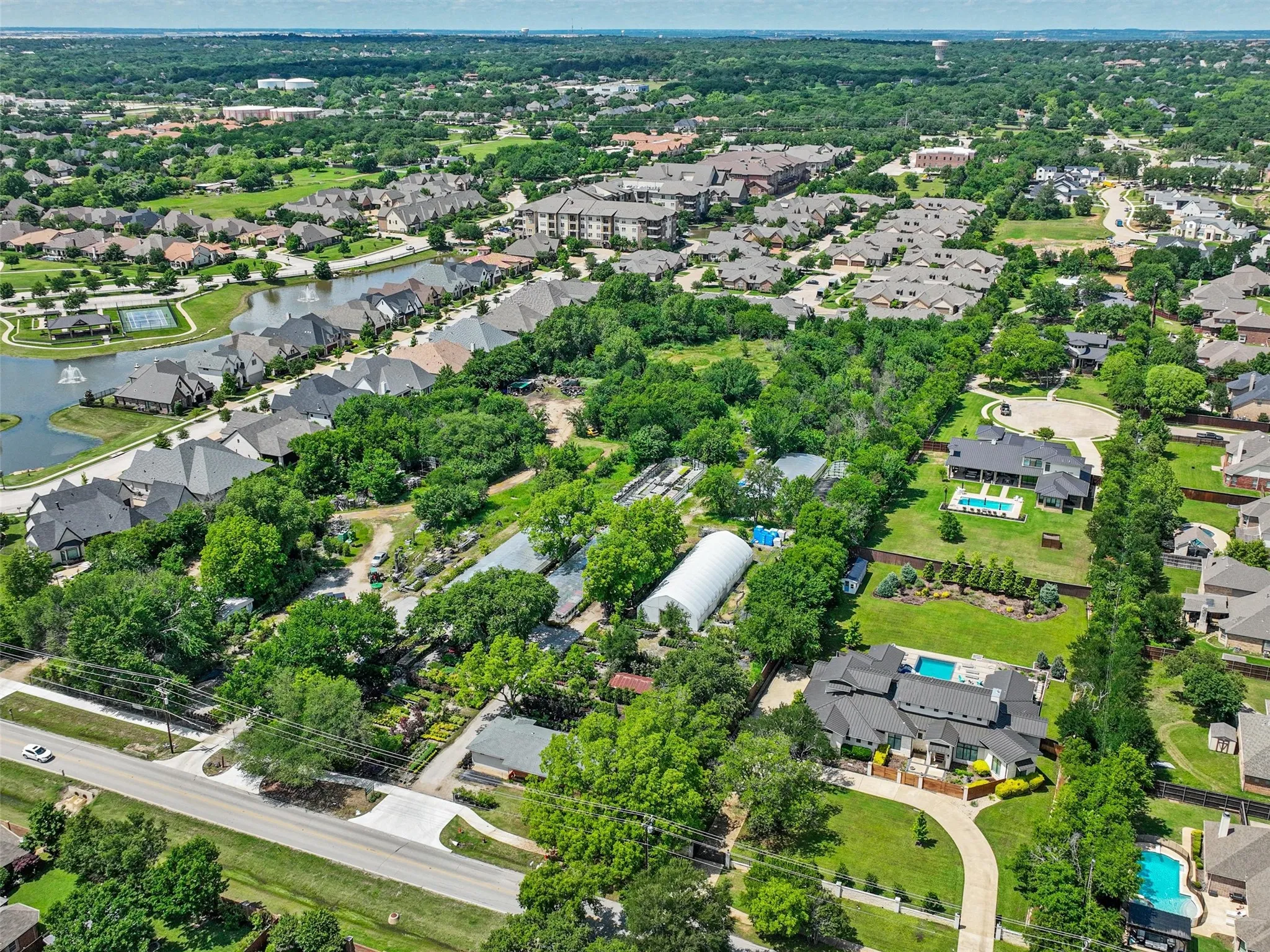 Single Family Residence For Sale in Tarrant County , 2499 Union Church Road, Southlake, Texas 76092, 3 Bedrooms, 1 Bathroom, Garage spaces, 1,056 Sqft, built in 1960, Price $5,600,000, mls#21168705, Real Estate Agent in Southlake, Homes For Sale in Tarrant county, Homes For Sale in Southlake, Realtor in Southlake Texas, Real Estate Brokerage Independent Realty Texas, Luminita Cordes Realtor