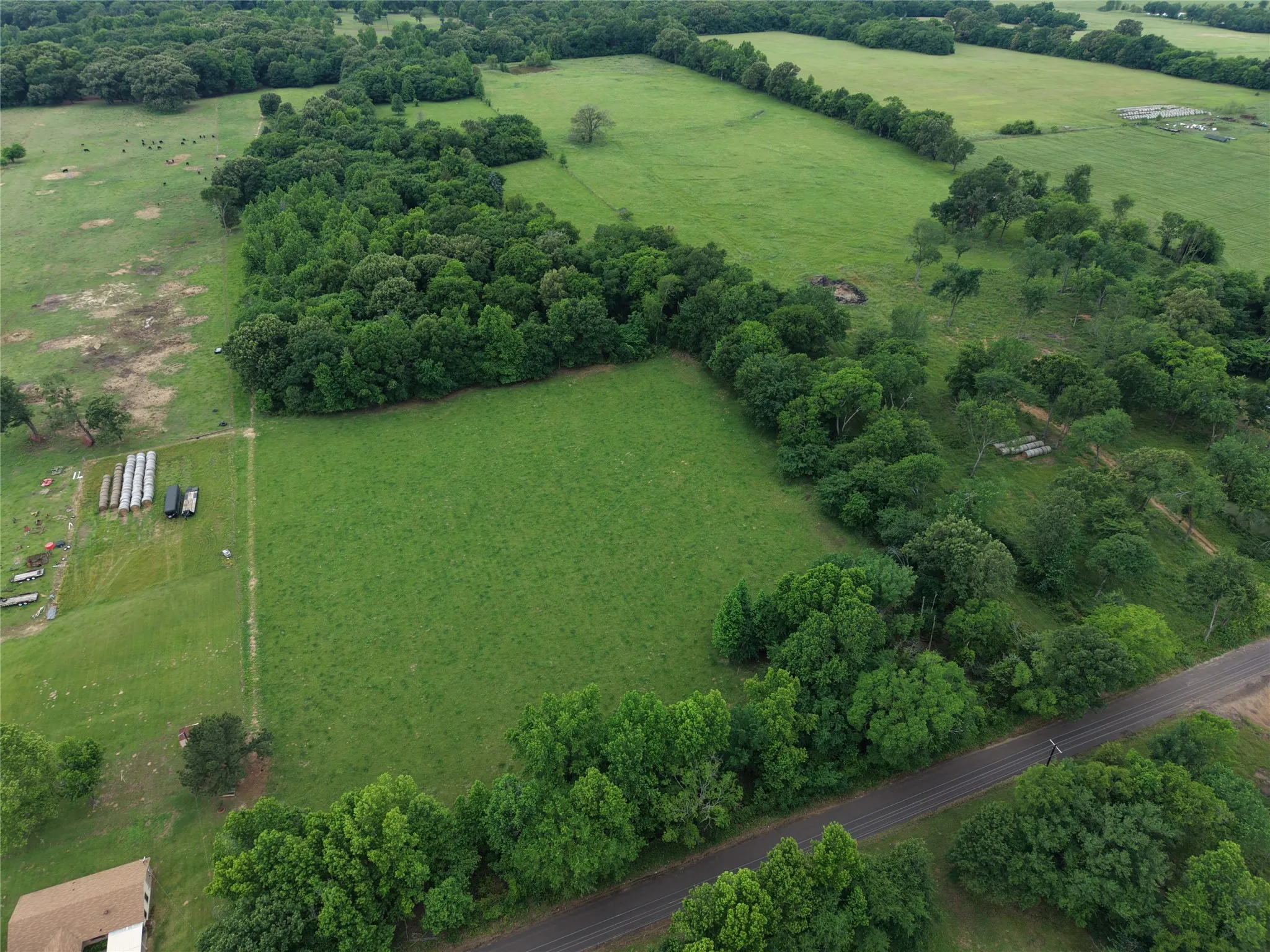 Unimproved Land For Sale in Hopkins County , 00 County Road 2437, Como, Texas 75431, 0, 0, Garage spaces, 0 Sqft, built in 0, Price $265,000, mls#21164887, Real Estate Agent in Como, Homes For Sale in Hopkins county, Homes For Sale in Como, Realtor in Como Texas, Real Estate Brokerage Independent Realty Texas, Luminita Cordes Realtor