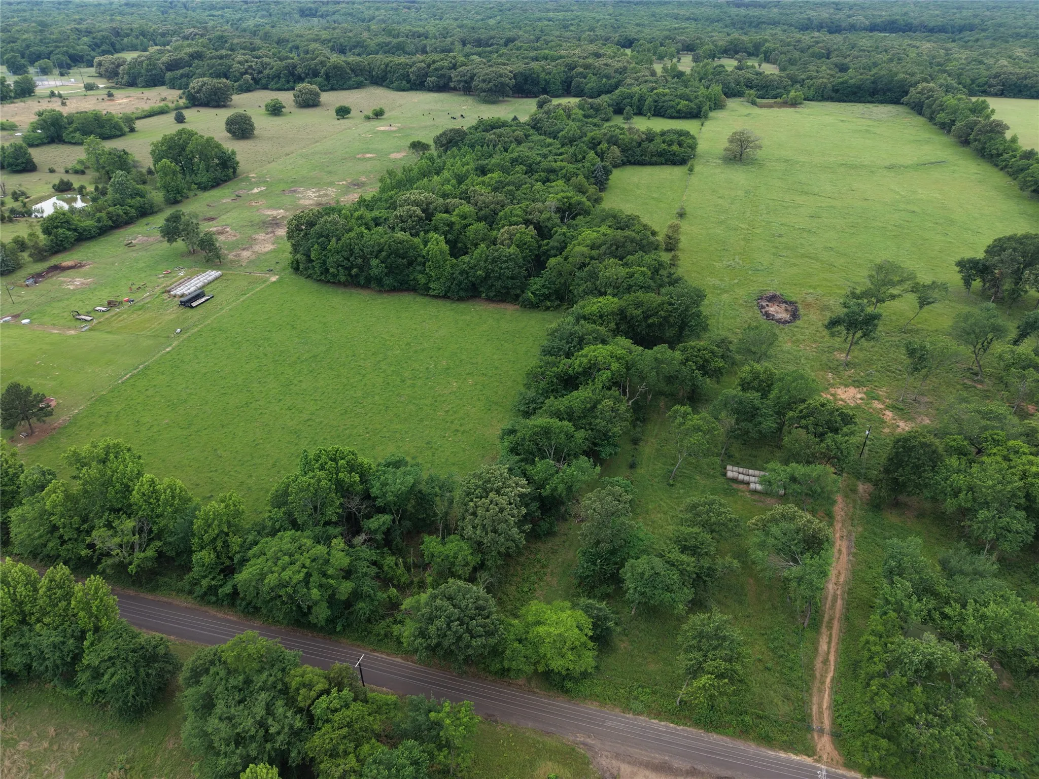 Unimproved Land For Sale in Hopkins County , 00 County Road 2437, Como, Texas 75431, 0, 0, Garage spaces, 0 Sqft, built in 0, Price $265,000, mls#21164887, Real Estate Agent in Como, Homes For Sale in Hopkins county, Homes For Sale in Como, Realtor in Como Texas, Real Estate Brokerage Independent Realty Texas, Luminita Cordes Realtor
