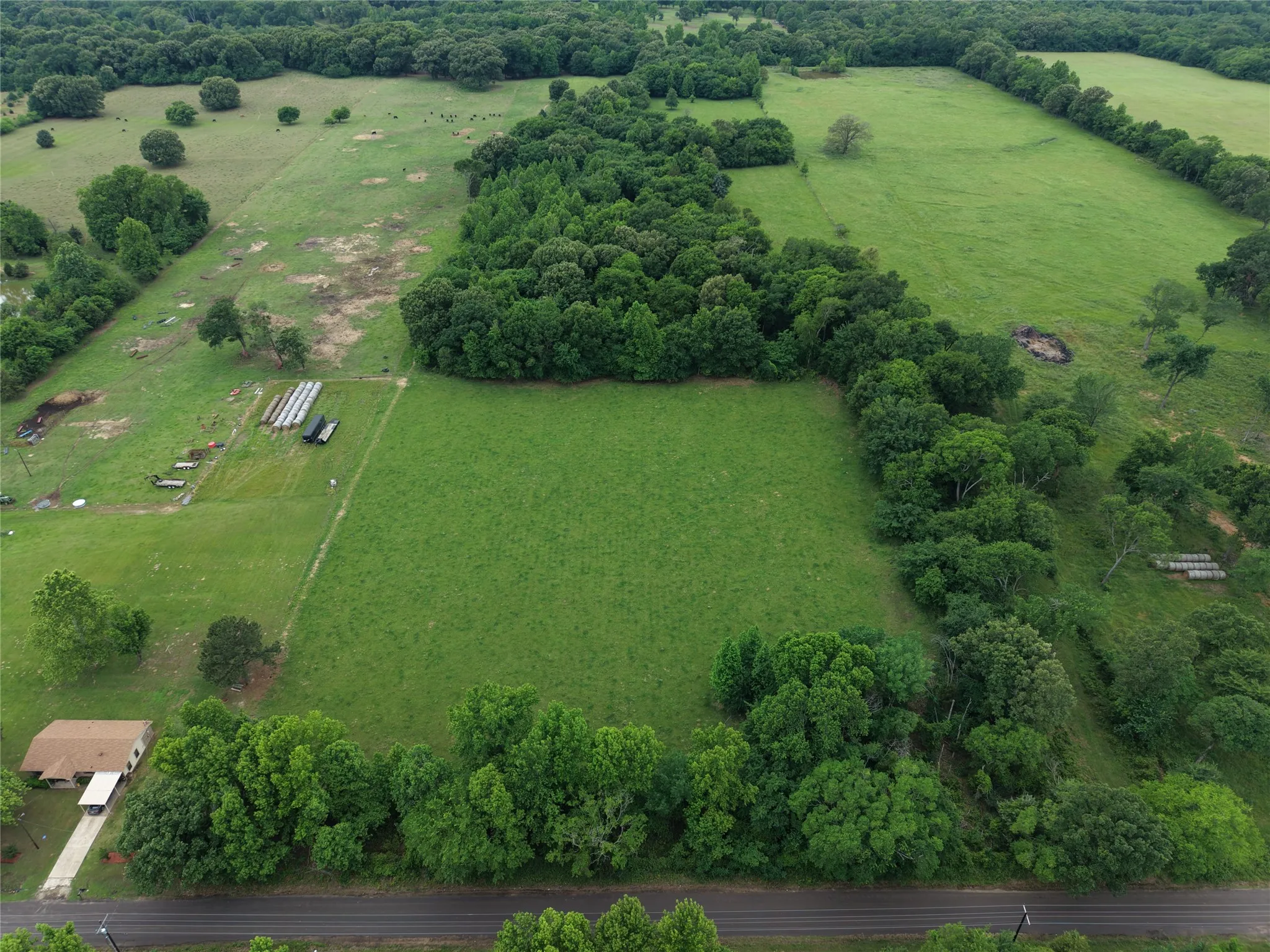 Unimproved Land For Sale in Hopkins County , 00 County Road 2437, Como, Texas 75431, 0, 0, Garage spaces, 0 Sqft, built in 0, Price $265,000, mls#21164887, Real Estate Agent in Como, Homes For Sale in Hopkins county, Homes For Sale in Como, Realtor in Como Texas, Real Estate Brokerage Independent Realty Texas, Luminita Cordes Realtor