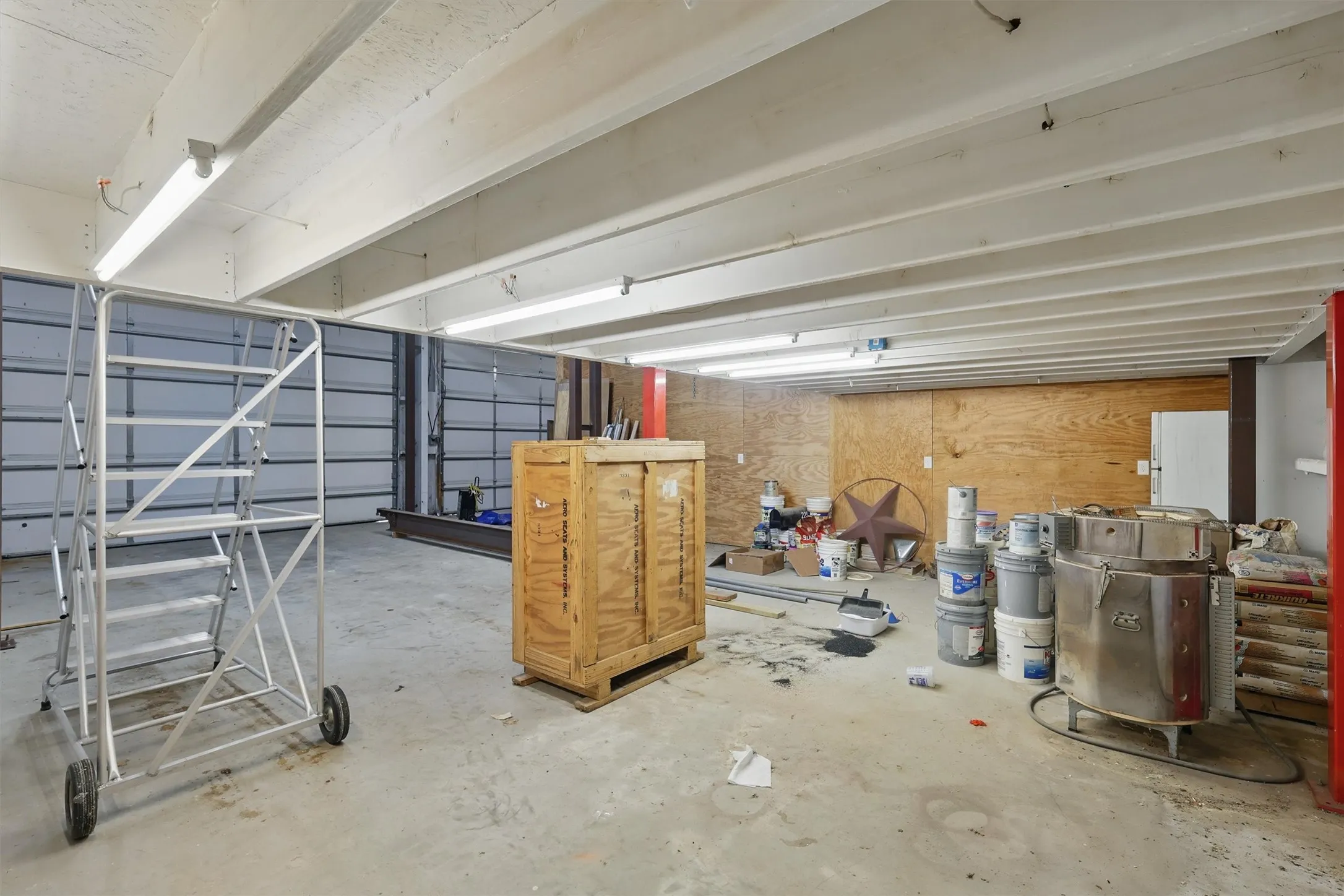 Interior of the 50x40 workshop