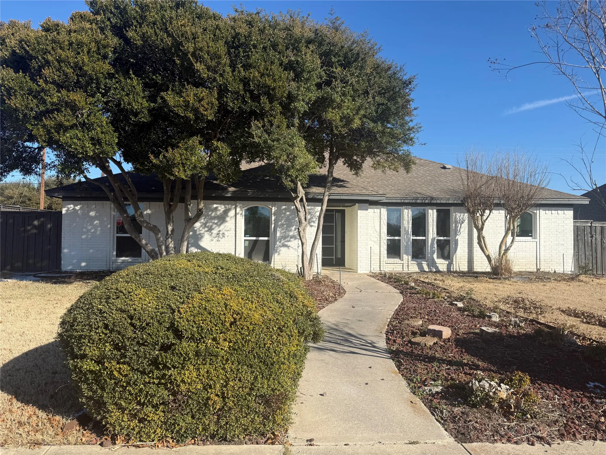 Single Family Residence For Sale in Collin County , 3940 Hatherly Drive, Plano, Texas 75023, 3 Bedrooms, 2 Bathrooms, 2 Garage spaces, 2,130 Sqft, built in 1981, Price $535,000, mls#21169245, Real Estate Agent in Plano, Homes For Sale in Collin county, Homes For Sale in Plano, Realtor in Plano Texas, Real Estate Brokerage Independent Realty Texas, Luminita Cordes Realtor