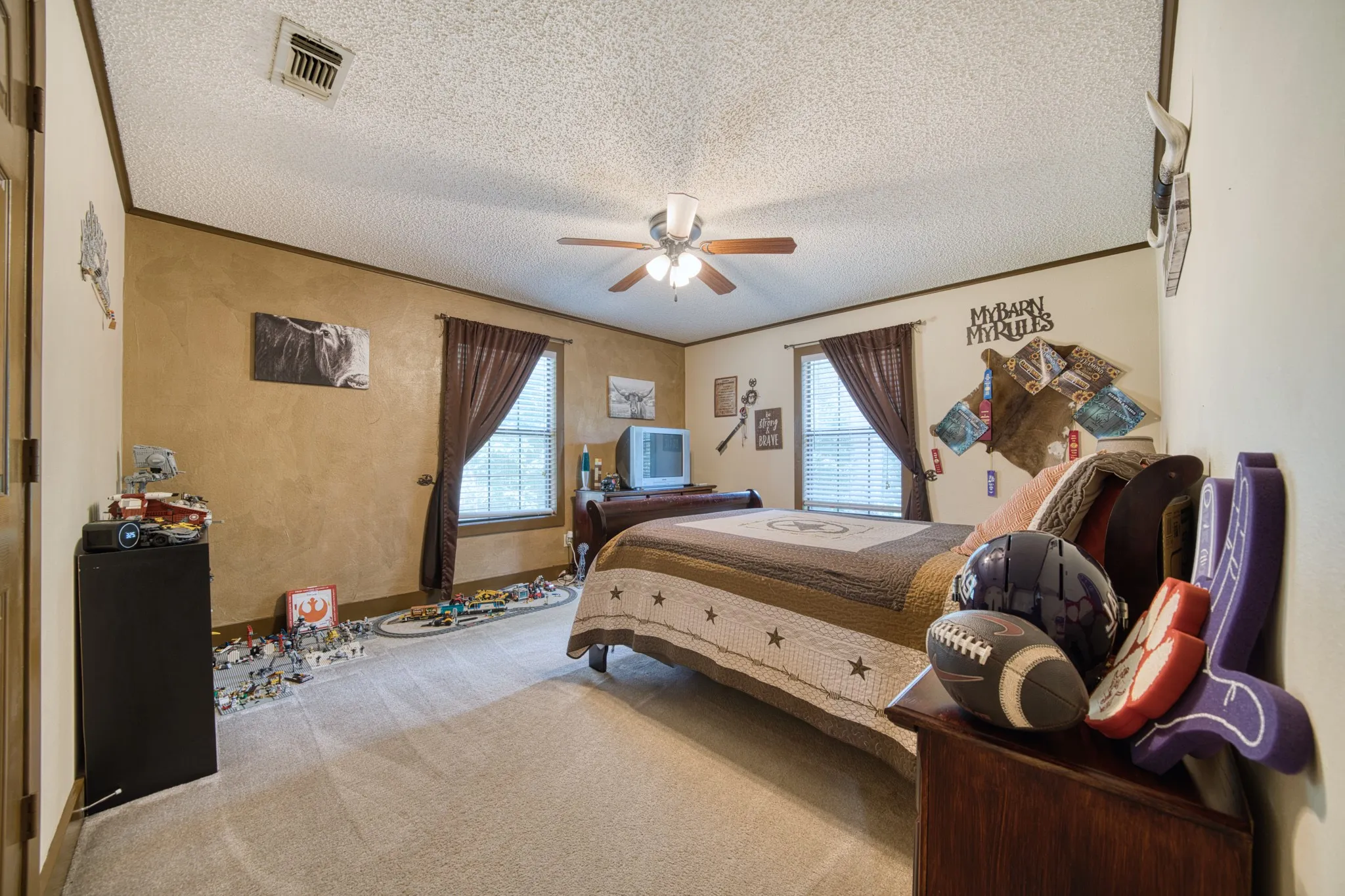 Single Family Residence For Sale in Franklin (TX) County , 180 SE CR 4426, Scroggins, Texas 75480, 4 Bedroom, 3 Bathroom, Garage spaces, 2,730 Sqft, built in 1992, Preowned, mls#21169291, Real Estate Agent in Scroggins, Homes For Sale in Franklin (TX) county, Homes For Sale in Scroggins, Realtor in Scroggins Texas, Real Estate Brokerage Independent Realty Texas, Luminita Cordes Realtor