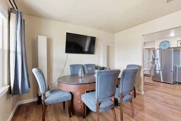 Single Family Residence For Sale in Hopkins County , 108 Reservoir Street, Sulphur Springs, Texas 75482, 3 Bedroom, 3 Bathroom, Garage spaces, 1,392 Sqft, built in 1952, mls#21169328, Real Estate Agent in Sulphur Springs, Homes For Sale in Hopkins county, Homes For Sale in Sulphur Springs, Realtor in Sulphur Springs Texas, Real Estate Brokerage Independent Realty Texas, Luminita Cordes Realtor