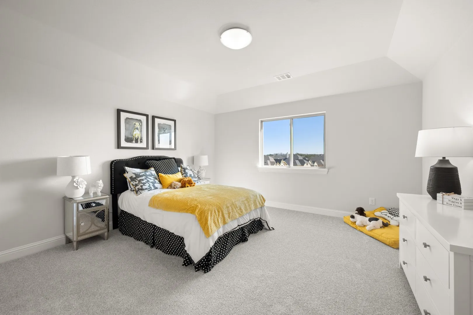 22_5638 Rutherford- Bedroom-2