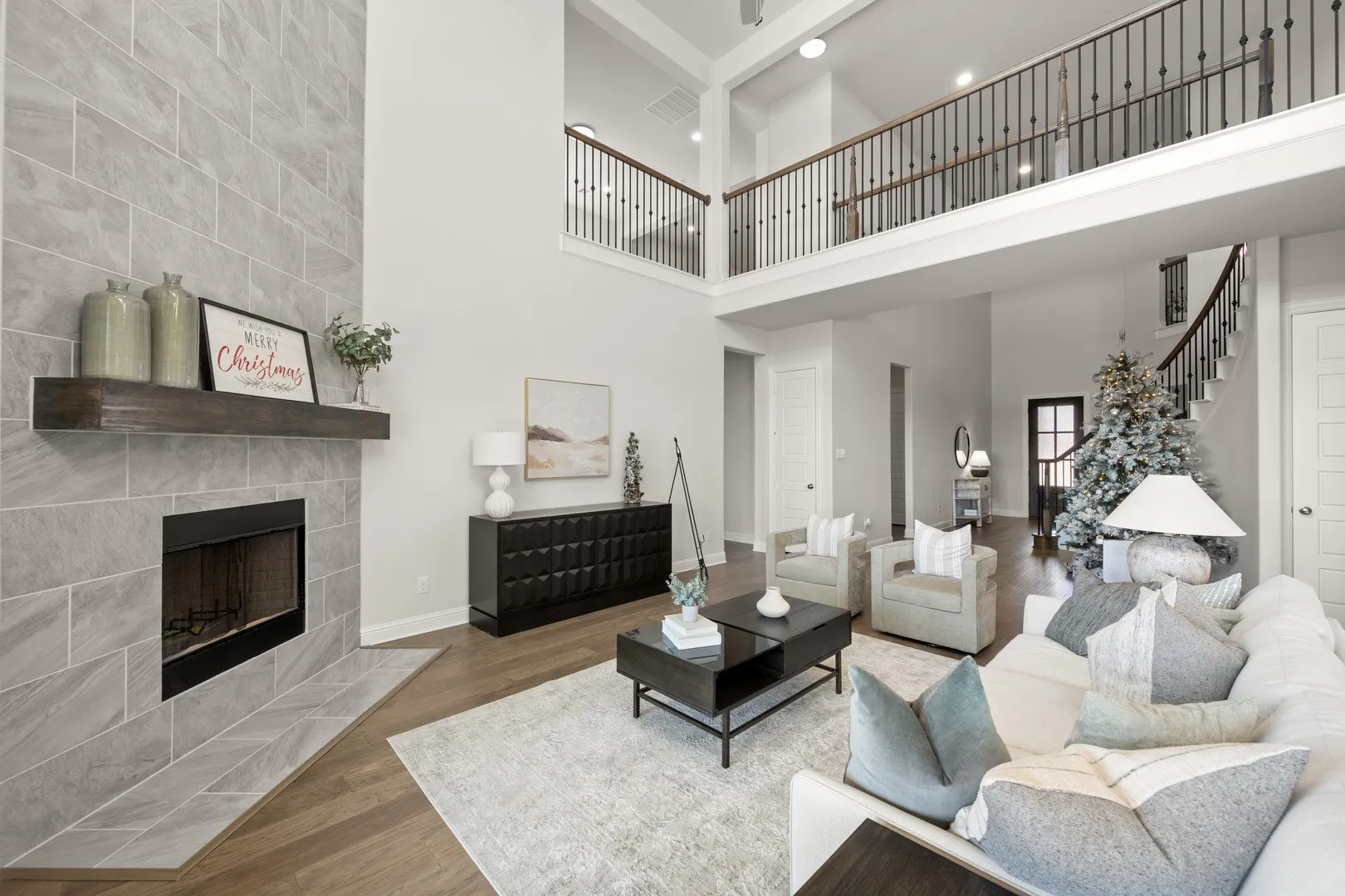 Single Family Residence For Sale in Ellis County , 5638 Rutherford Drive, Midlothian, Texas 76065, 4 Bedroom, 4 Bathroom, 3 Garage spaces, 3,748 Sqft, built in 2025, New Construction - Complete, mls#21169365, Real Estate Agent in Midlothian, Homes For Sale in Ellis county, Homes For Sale in Midlothian, Realtor in Midlothian Texas, Real Estate Brokerage Independent Realty Texas, Luminita Cordes Realtor