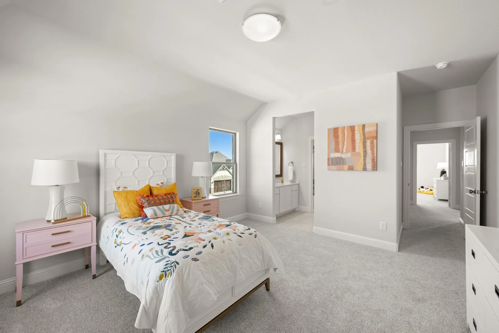 23_5638 Rutherford- Bedroom-3