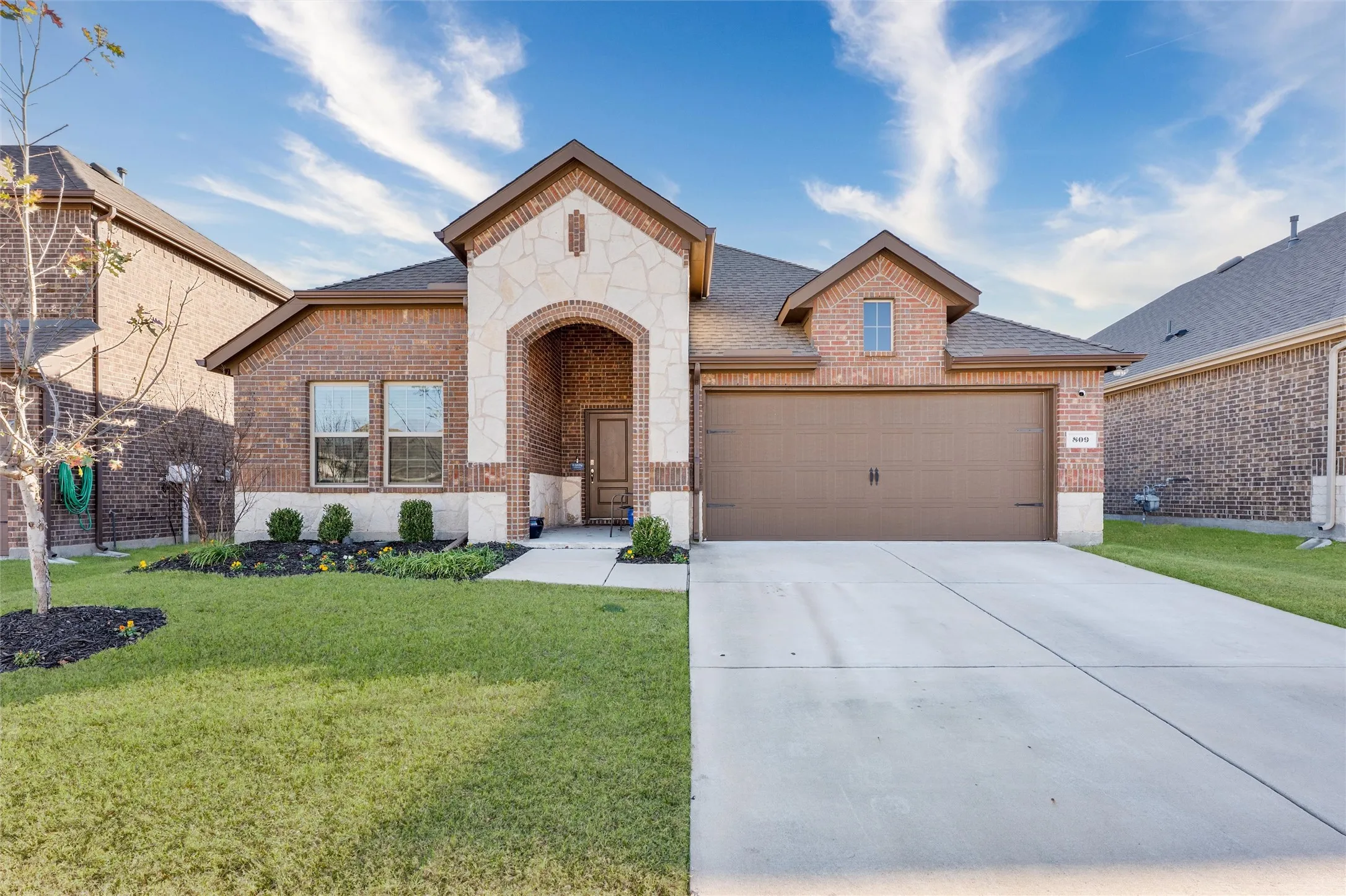 Single Family Residence For Rent in Collin County , 809 Egret Street, Princeton, Texas 75407, 3 Bedrooms, 2 Bathrooms, 2 Garage spaces, 1,653 Sqft, built in 2021, Price $2,200, mls#21169368, Real Estate Agent in Princeton, Homes For Rent in Collin county, Homes For Rent in Princeton, Realtor in Princeton Texas, Real Estate Brokerage Independent Realty Texas, Luminita Cordes Realtor