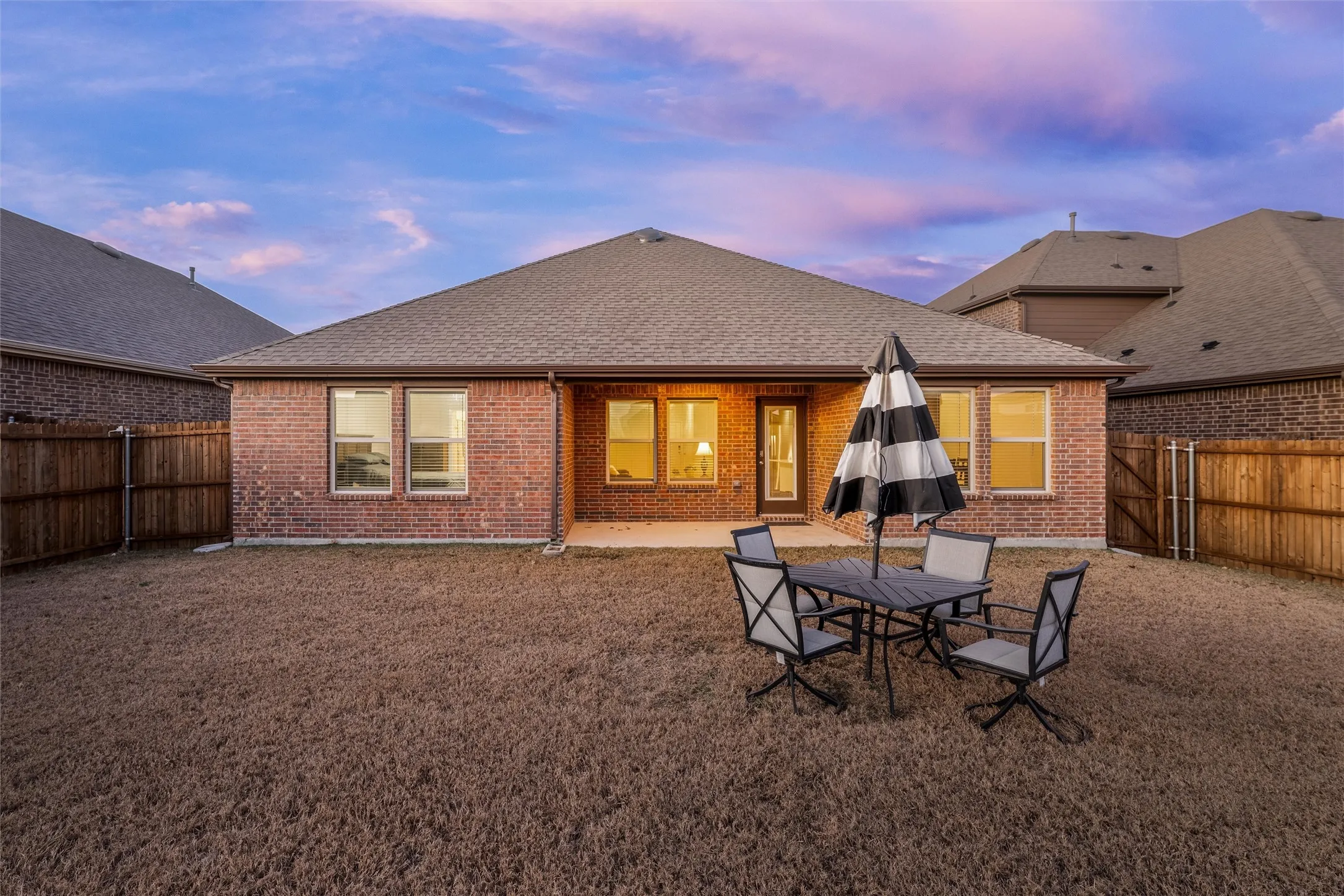 Single Family Residence For Rent in Collin County , 809 Egret Street, Princeton, Texas 75407, 3 Bedrooms, 2 Bathrooms, 2 Garage spaces, 1,653 Sqft, built in 2021, Price $2,200, mls#21169368, Real Estate Agent in Princeton, Homes For Rent in Collin county, Homes For Rent in Princeton, Realtor in Princeton Texas, Real Estate Brokerage Independent Realty Texas, Luminita Cordes Realtor