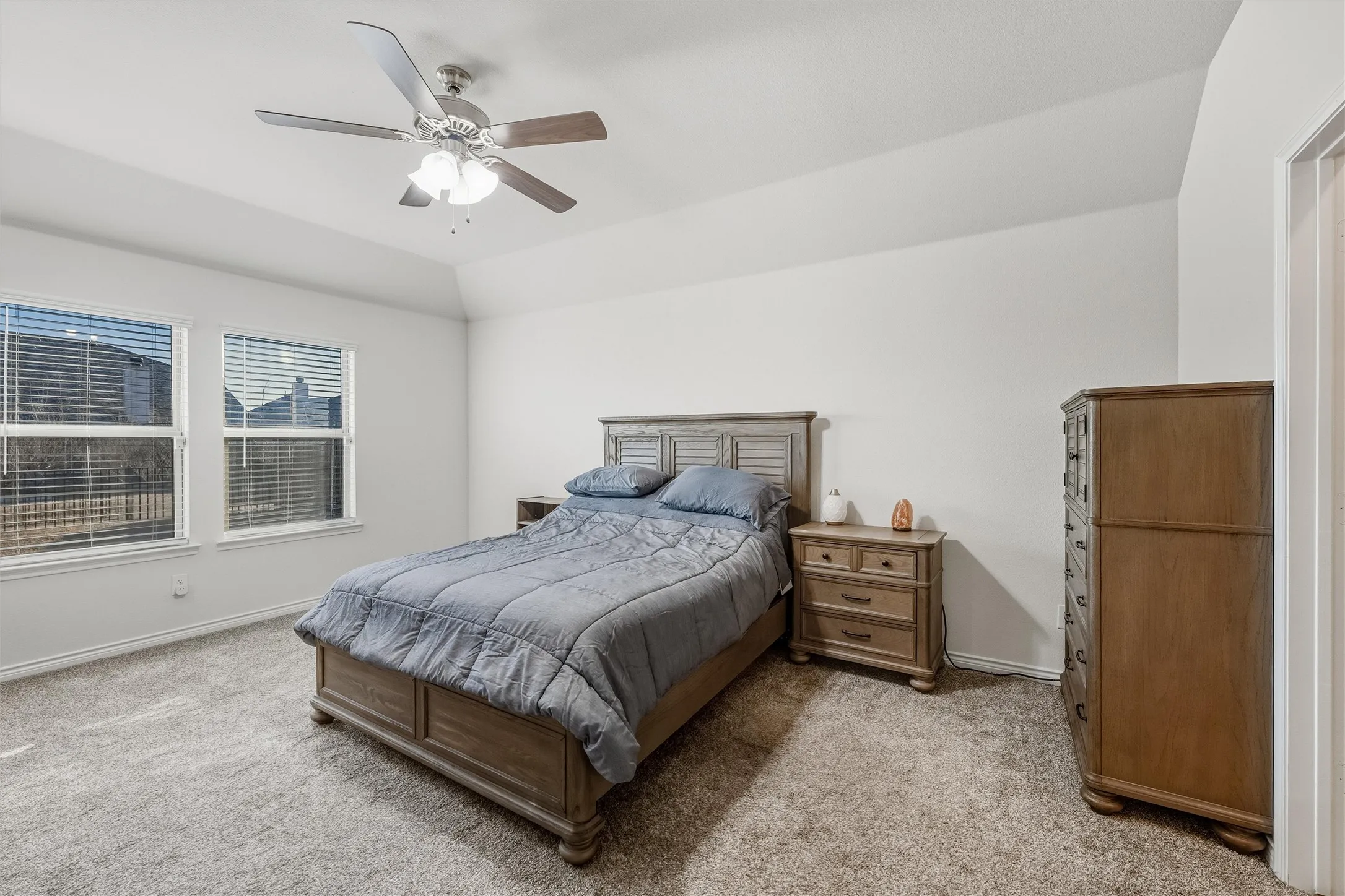 Single Family Residence For Rent in Collin County , 809 Egret Street, Princeton, Texas 75407, 3 Bedrooms, 2 Bathrooms, 2 Garage spaces, 1,653 Sqft, built in 2021, Price $2,200, mls#21169368, Real Estate Agent in Princeton, Homes For Rent in Collin county, Homes For Rent in Princeton, Realtor in Princeton Texas, Real Estate Brokerage Independent Realty Texas, Luminita Cordes Realtor