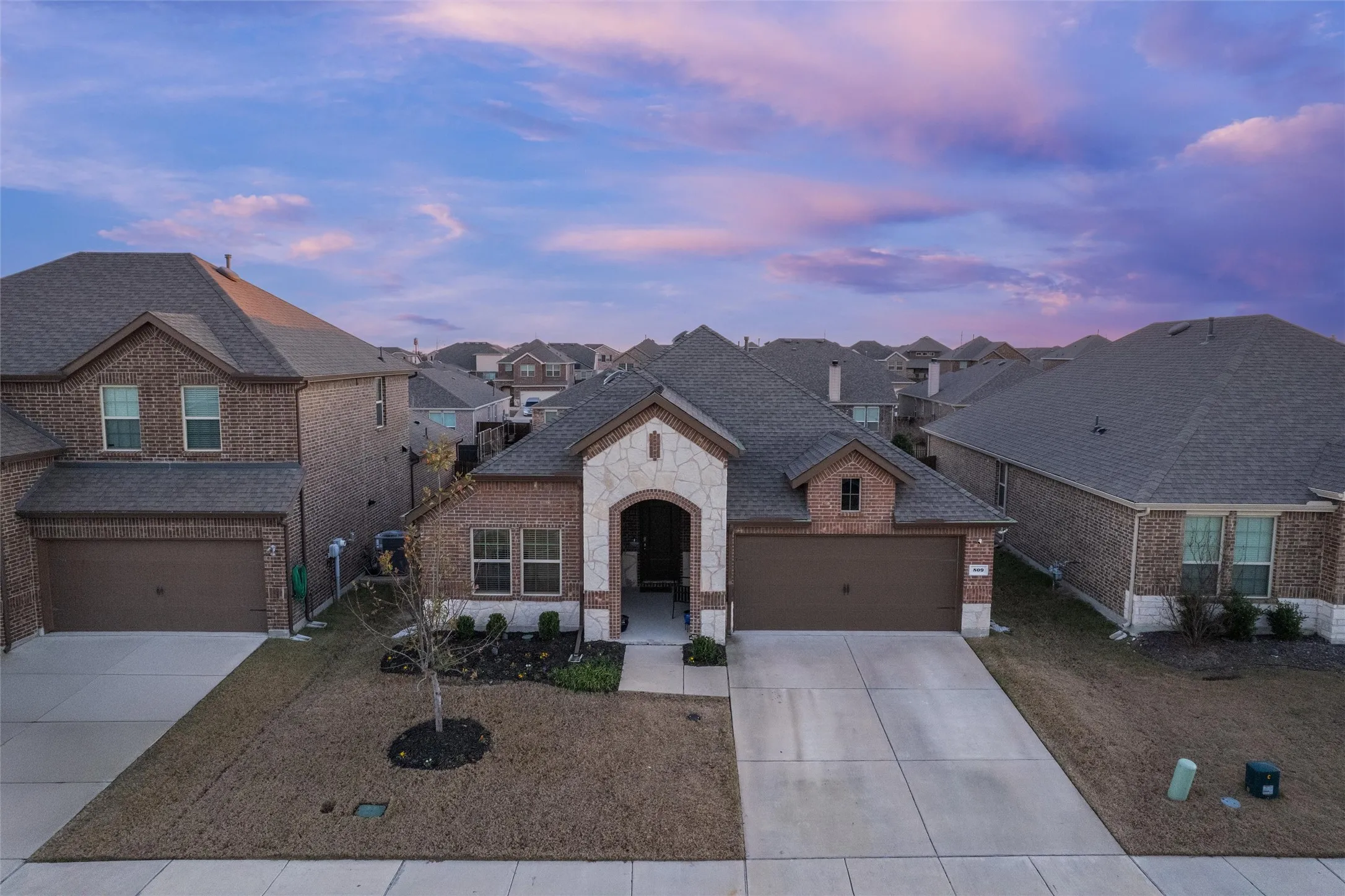 Single Family Residence For Rent in Collin County , 809 Egret Street, Princeton, Texas 75407, 3 Bedrooms, 2 Bathrooms, 2 Garage spaces, 1,653 Sqft, built in 2021, Price $2,200, mls#21169368, Real Estate Agent in Princeton, Homes For Rent in Collin county, Homes For Rent in Princeton, Realtor in Princeton Texas, Real Estate Brokerage Independent Realty Texas, Luminita Cordes Realtor