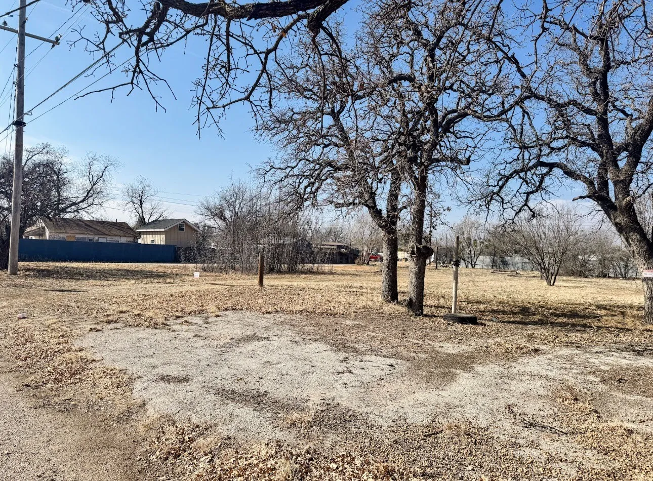 Unimproved Land For Sale in Taylor County , 3210 Hickory Street, Abilene, Texas 79601, 0, 0, Garage spaces, 0 Sqft, built in 0, Price $120,000, mls#21169432, Real Estate Agent in Abilene, Homes For Sale in Taylor county, Homes For Sale in Abilene, Realtor in Abilene Texas, Real Estate Brokerage Independent Realty Texas, Luminita Cordes Realtor