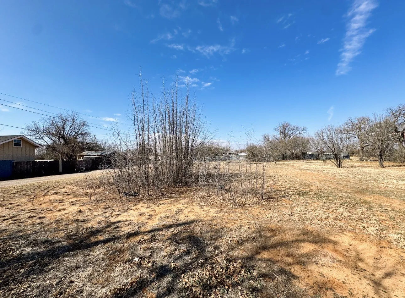 Unimproved Land For Sale in Taylor County , 3210 Hickory Street, Abilene, Texas 79601, 0, 0, Garage spaces, 0 Sqft, built in 0, Price $120,000, mls#21169432, Real Estate Agent in Abilene, Homes For Sale in Taylor county, Homes For Sale in Abilene, Realtor in Abilene Texas, Real Estate Brokerage Independent Realty Texas, Luminita Cordes Realtor
