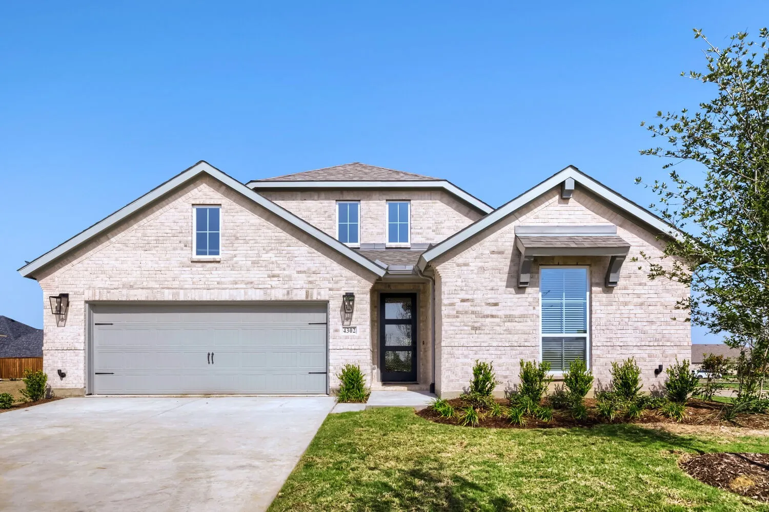 Single Family Residence For Sale in Denton County , 4302 Blackberry Lane, Oak Point, Texas 75068, 3 Bedroom, 3 Bathroom, 2 Garage spaces, 2,464 Sqft, built in 2026, New Construction - Complete, mls#21169480, Real Estate Agent in Oak Point, Homes For Sale in Denton county, Homes For Sale in Oak Point, Realtor in Oak Point Texas, Real Estate Brokerage Independent Realty Texas, Luminita Cordes Realtor