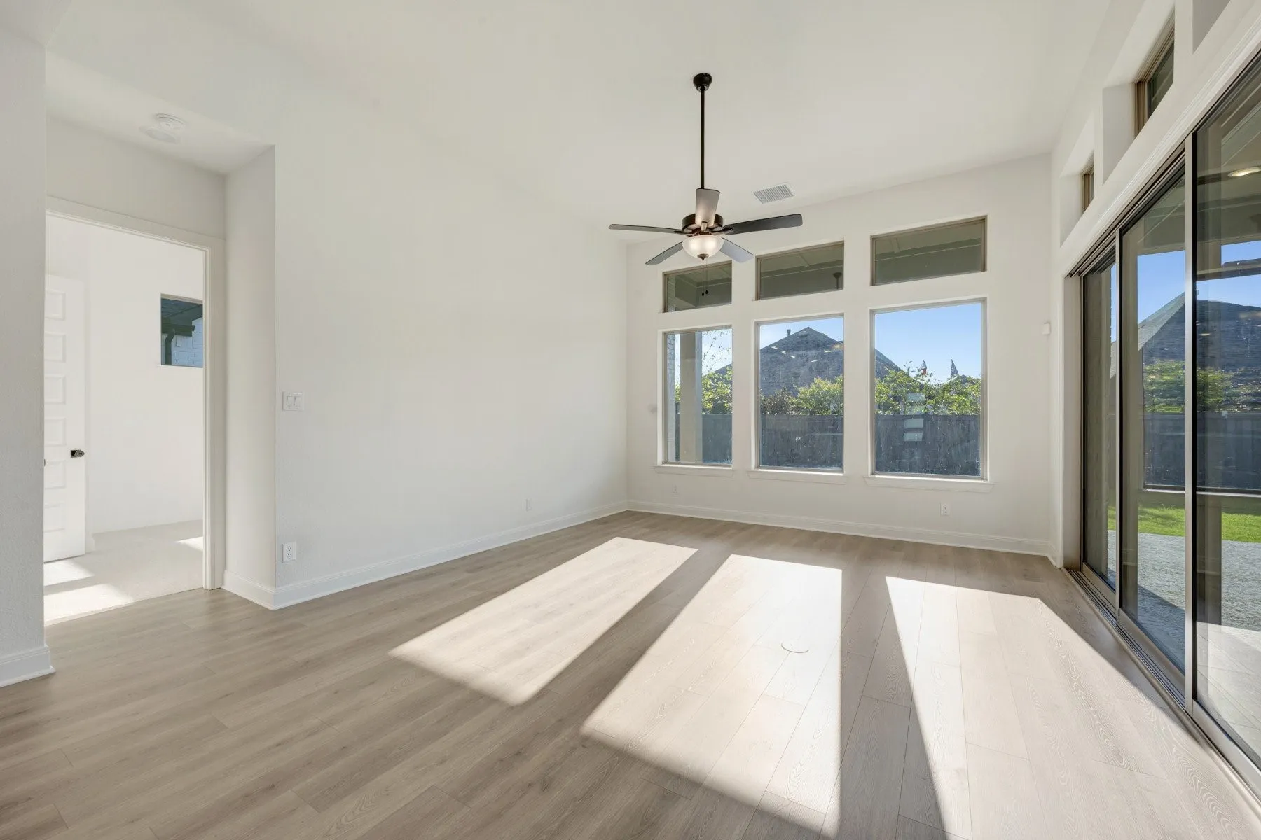 Single Family Residence For Sale in Ellis County , 3756 Bermuda Grass Way, Venus, Texas 76084, 4 Bedroom, 3 Bathroom, 3 Garage spaces, 3,186 Sqft, built in 2025, mls#21169500, Real Estate Agent in Venus, Homes For Sale in Ellis county, Homes For Sale in Venus, Realtor in Venus Texas, Real Estate Brokerage Independent Realty Texas, Luminita Cordes Realtor