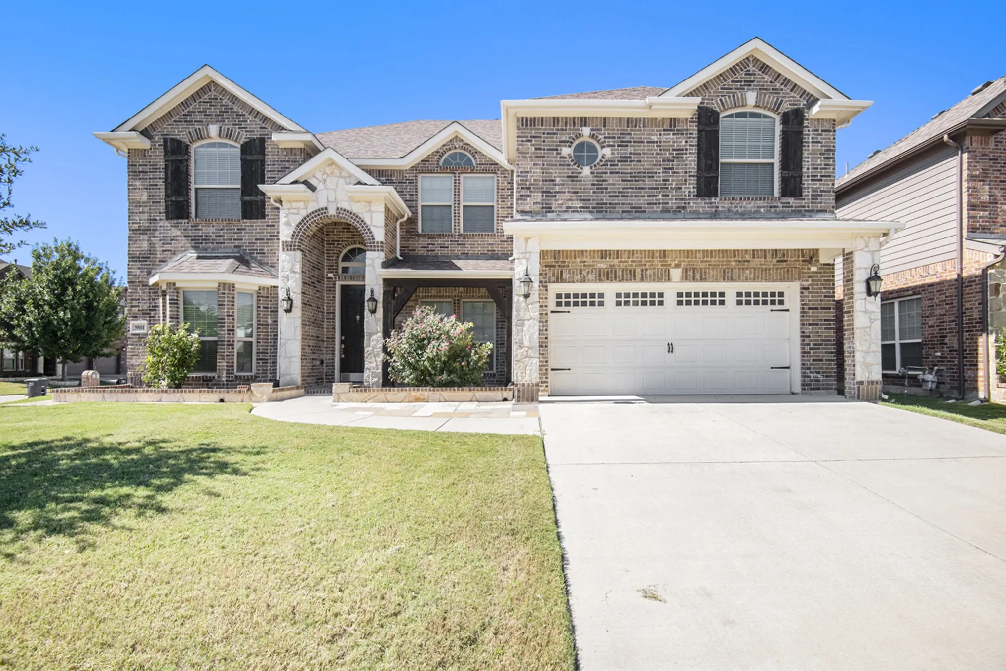 Single Family Residence For Rent in Tarrant County , 9801 Yellow Cup Drive, Fort Worth, Texas 76177, 5 Bedrooms, 4 Bathrooms, 2 Garage spaces, 4,011 Sqft, built in 2016, Preowned, Price $3,675, mls#21169154, Real Estate Agent in Fort Worth, Homes For Rent in Tarrant county, Homes For Rent in Fort Worth, Realtor in Fort Worth Texas, Real Estate Brokerage Independent Realty Texas, Luminita Cordes Realtor
