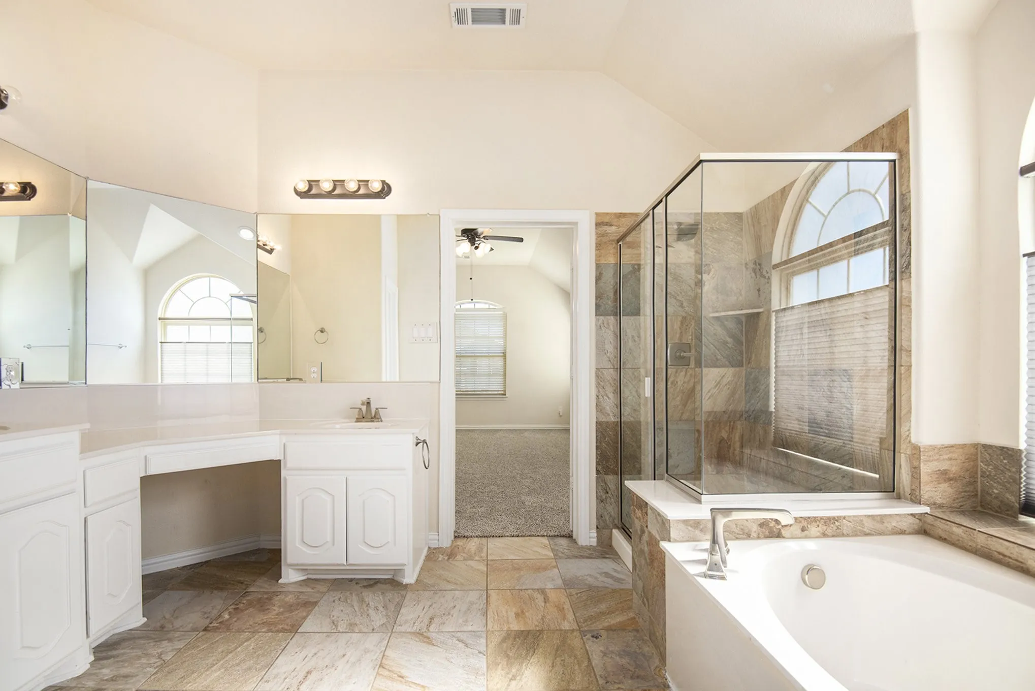 Single Family Residence For Rent in Tarrant County , 9801 Yellow Cup Drive, Fort Worth, Texas 76177, 5 Bedrooms, 4 Bathrooms, 2 Garage spaces, 4,011 Sqft, built in 2016, Preowned, Price $3,675, mls#21169154, Real Estate Agent in Fort Worth, Homes For Rent in Tarrant county, Homes For Rent in Fort Worth, Realtor in Fort Worth Texas, Real Estate Brokerage Independent Realty Texas, Luminita Cordes Realtor