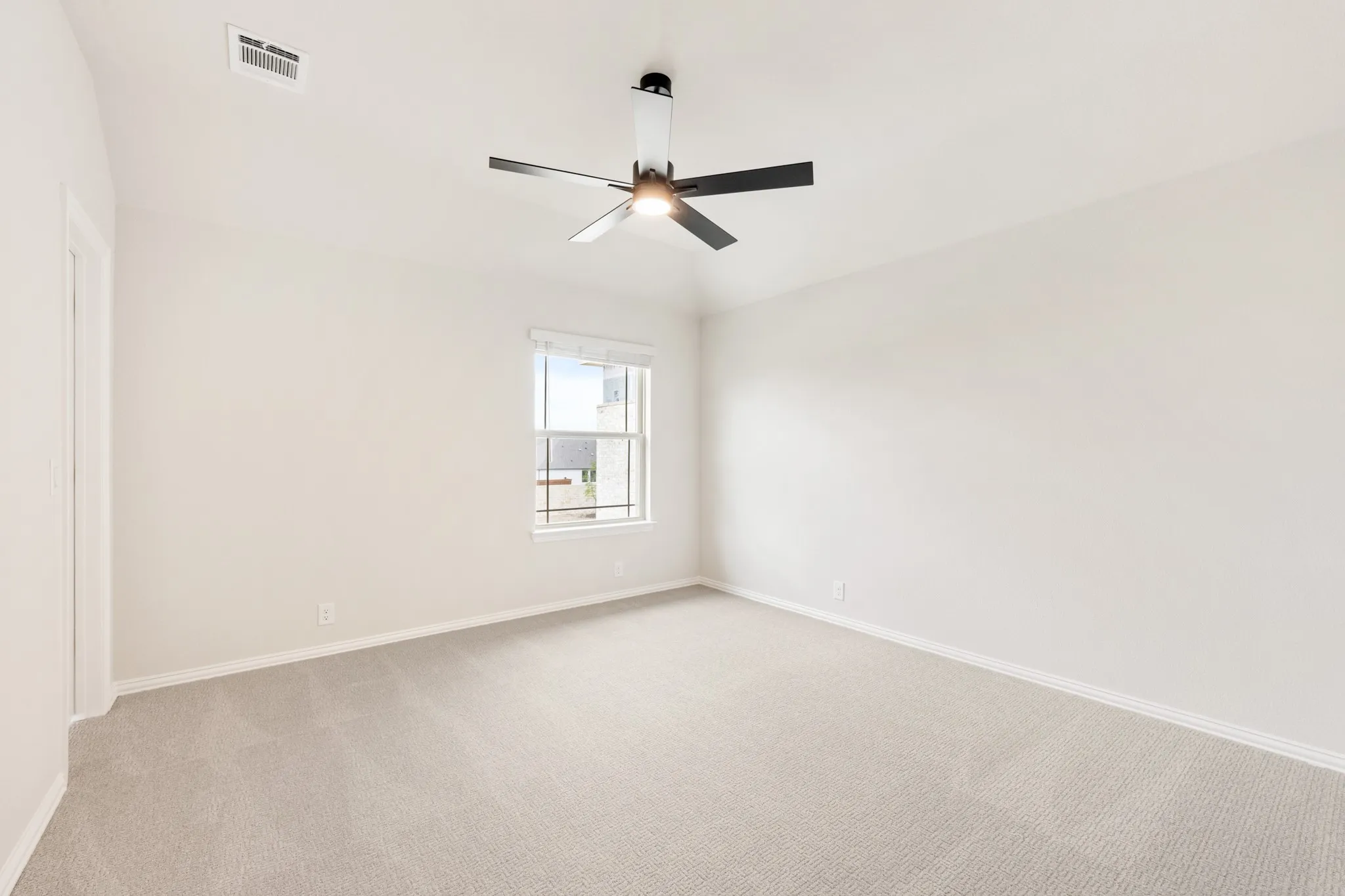 Single Family Residence For Sale in Kaufman County , 2714 Railway Street, Forney, Texas 75126, 4 Bedroom, 4 Bathroom, 2 Garage spaces, 3,485 Sqft, built in 2026, New Construction - Complete, mls#21169553, Real Estate Agent in Forney, Homes For Sale in Kaufman county, Homes For Sale in Forney, Realtor in Forney Texas, Real Estate Brokerage Independent Realty Texas, Luminita Cordes Realtor