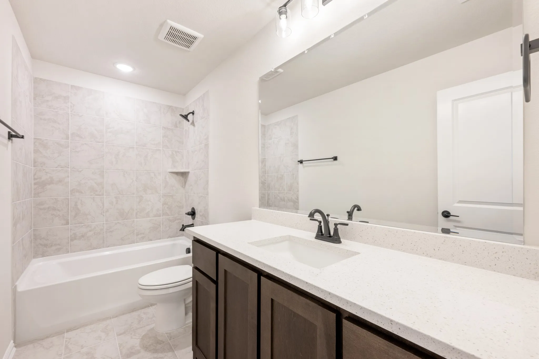 Single Family Residence For Sale in Kaufman County , 2714 Railway Street, Forney, Texas 75126, 4 Bedroom, 4 Bathroom, 2 Garage spaces, 3,485 Sqft, built in 2026, New Construction - Complete, mls#21169553, Real Estate Agent in Forney, Homes For Sale in Kaufman county, Homes For Sale in Forney, Realtor in Forney Texas, Real Estate Brokerage Independent Realty Texas, Luminita Cordes Realtor