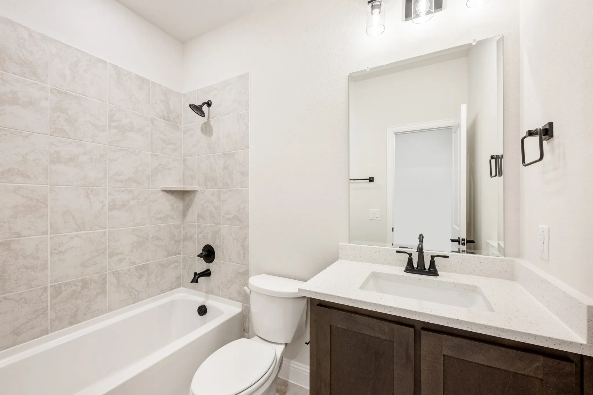 Single Family Residence For Sale in Kaufman County , 2714 Railway Street, Forney, Texas 75126, 4 Bedroom, 4 Bathroom, 2 Garage spaces, 3,485 Sqft, built in 2026, New Construction - Complete, mls#21169553, Real Estate Agent in Forney, Homes For Sale in Kaufman county, Homes For Sale in Forney, Realtor in Forney Texas, Real Estate Brokerage Independent Realty Texas, Luminita Cordes Realtor