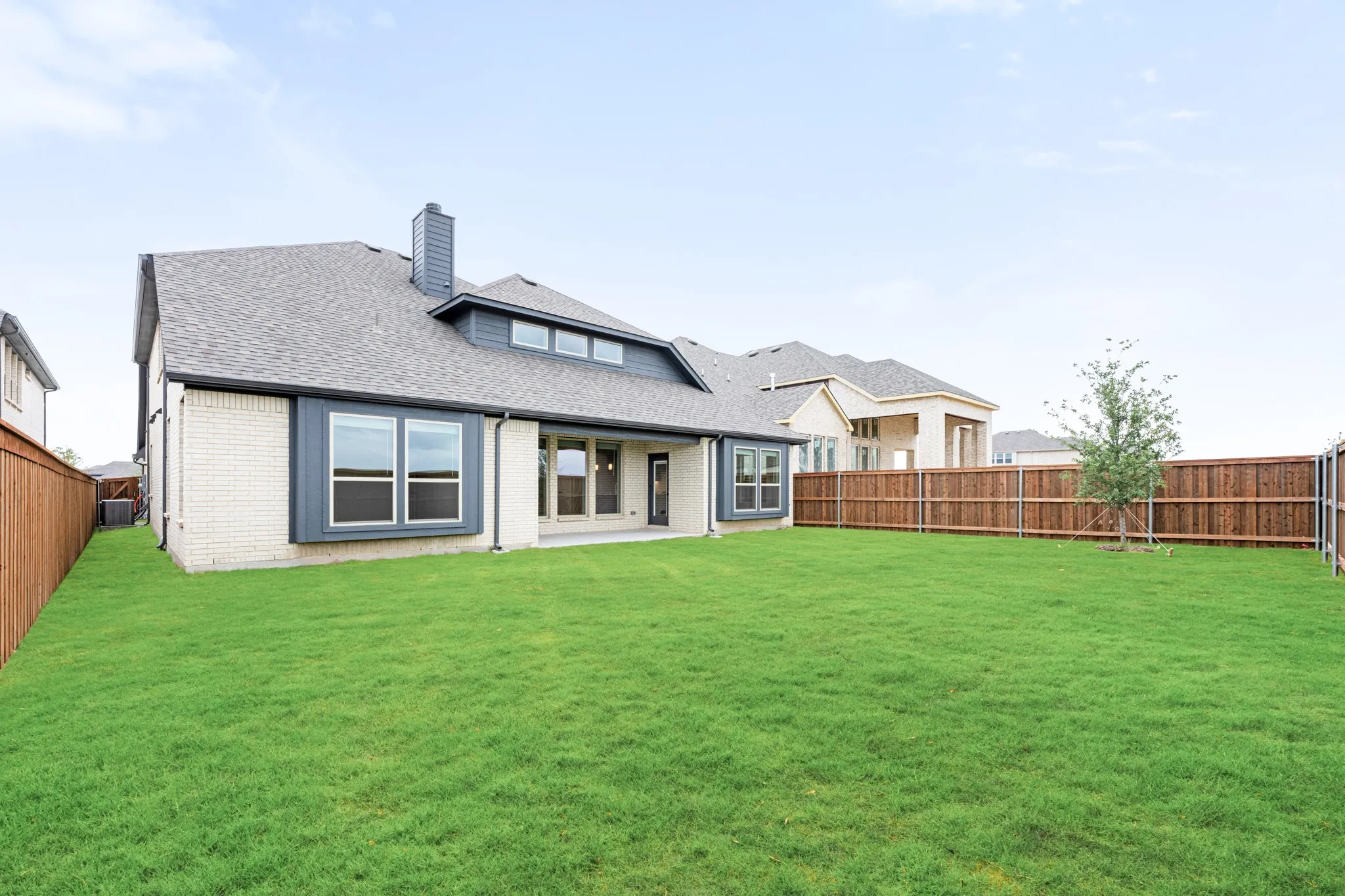 Single Family Residence For Sale in Kaufman County , 2714 Railway Street, Forney, Texas 75126, 4 Bedroom, 4 Bathroom, 2 Garage spaces, 3,485 Sqft, built in 2026, New Construction - Complete, mls#21169553, Real Estate Agent in Forney, Homes For Sale in Kaufman county, Homes For Sale in Forney, Realtor in Forney Texas, Real Estate Brokerage Independent Realty Texas, Luminita Cordes Realtor