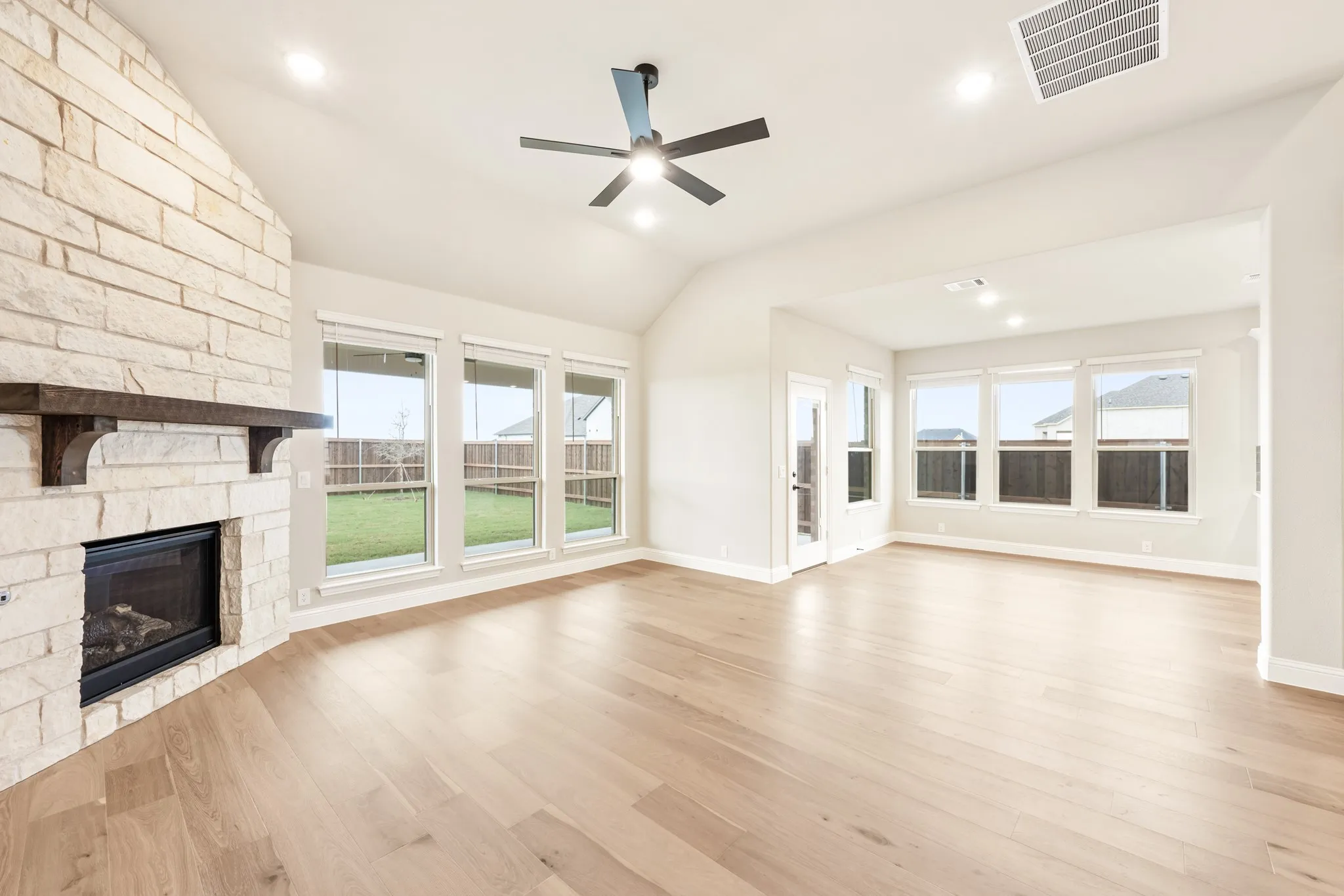 Single Family Residence For Sale in Kaufman County , 2724 Railway Street, Forney, Texas 75126, 4 Bedroom, 3 Bathroom, 2 Garage spaces, 3,435 Sqft, built in 2026, New Construction - Complete, mls#21169510, Real Estate Agent in Forney, Homes For Sale in Kaufman county, Homes For Sale in Forney, Realtor in Forney Texas, Real Estate Brokerage Independent Realty Texas, Luminita Cordes Realtor