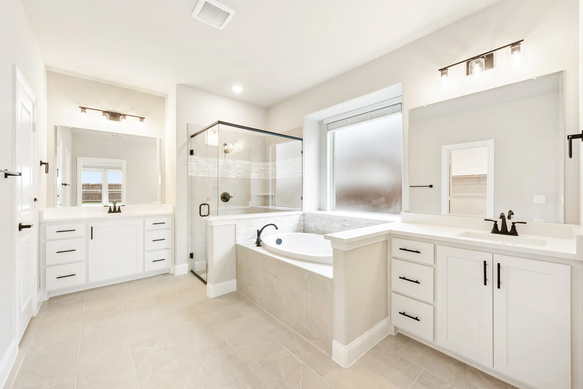 Single Family Residence For Sale in Kaufman County , 2724 Railway Street, Forney, Texas 75126, 4 Bedroom, 3 Bathroom, 2 Garage spaces, 3,435 Sqft, built in 2026, New Construction - Complete, mls#21169510, Real Estate Agent in Forney, Homes For Sale in Kaufman county, Homes For Sale in Forney, Realtor in Forney Texas, Real Estate Brokerage Independent Realty Texas, Luminita Cordes Realtor