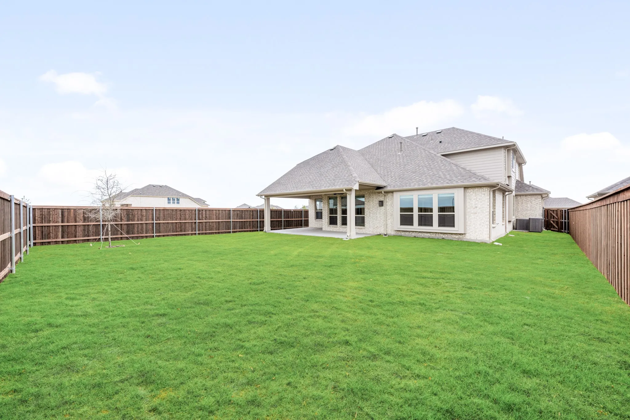Single Family Residence For Sale in Kaufman County , 2724 Railway Street, Forney, Texas 75126, 4 Bedroom, 3 Bathroom, 2 Garage spaces, 3,435 Sqft, built in 2026, New Construction - Complete, mls#21169510, Real Estate Agent in Forney, Homes For Sale in Kaufman county, Homes For Sale in Forney, Realtor in Forney Texas, Real Estate Brokerage Independent Realty Texas, Luminita Cordes Realtor