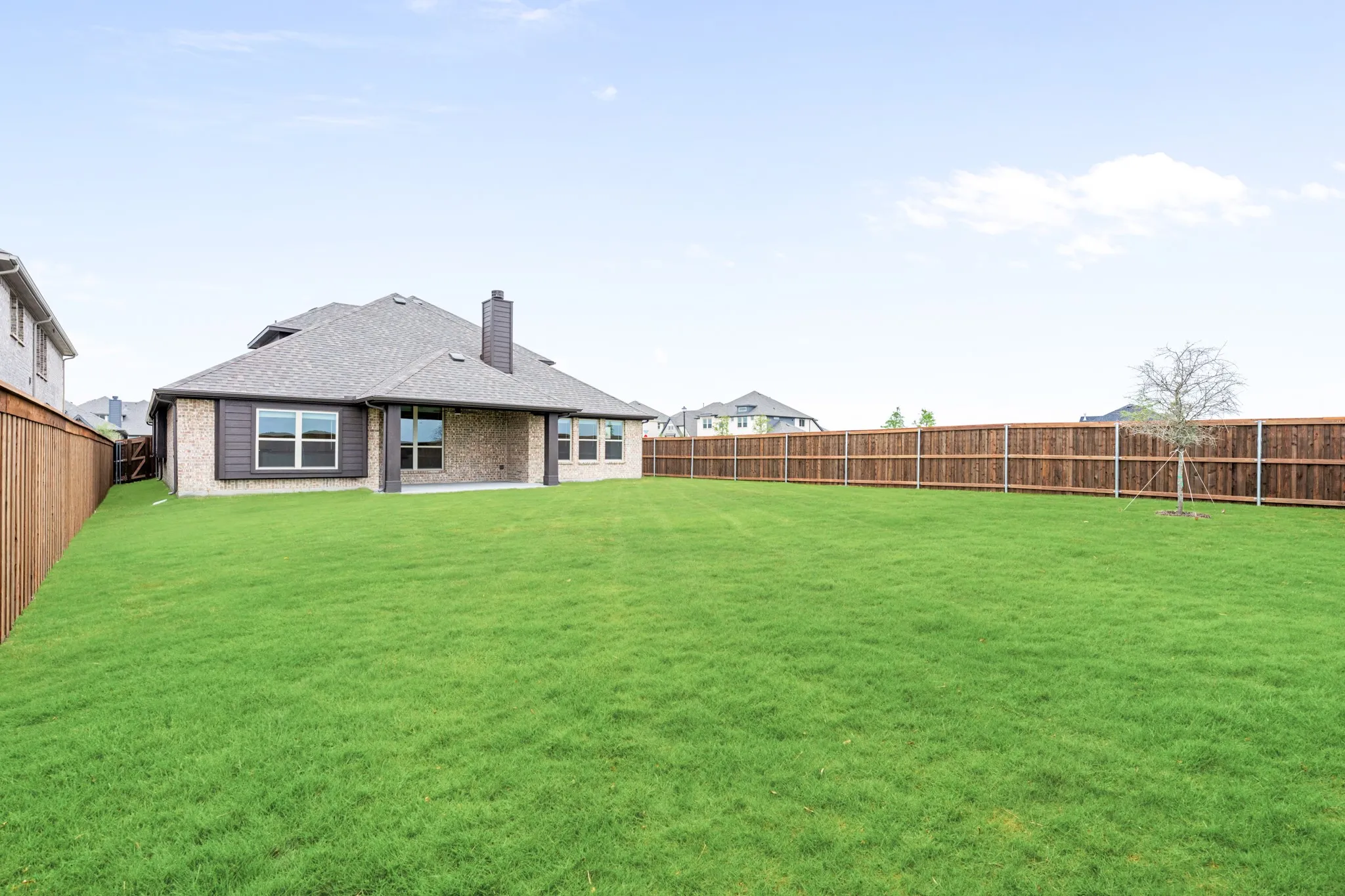 Single Family Residence For Sale in Kaufman County , 2405 Drummond Street, Forney, Texas 75126, 4 Bedroom, 3 Bathroom, 2 Garage spaces, 3,291 Sqft, built in 2026, New Construction - Complete, mls#21169402, Real Estate Agent in Forney, Homes For Sale in Kaufman county, Homes For Sale in Forney, Realtor in Forney Texas, Real Estate Brokerage Independent Realty Texas, Luminita Cordes Realtor